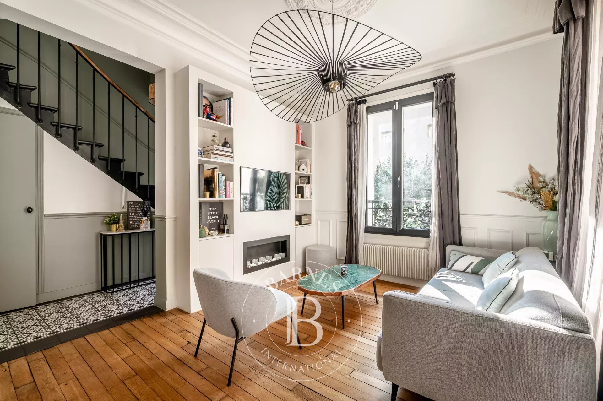 Courbevoie  - Maison 7 Pi&egrave;ces 4 Chambres - picture 4