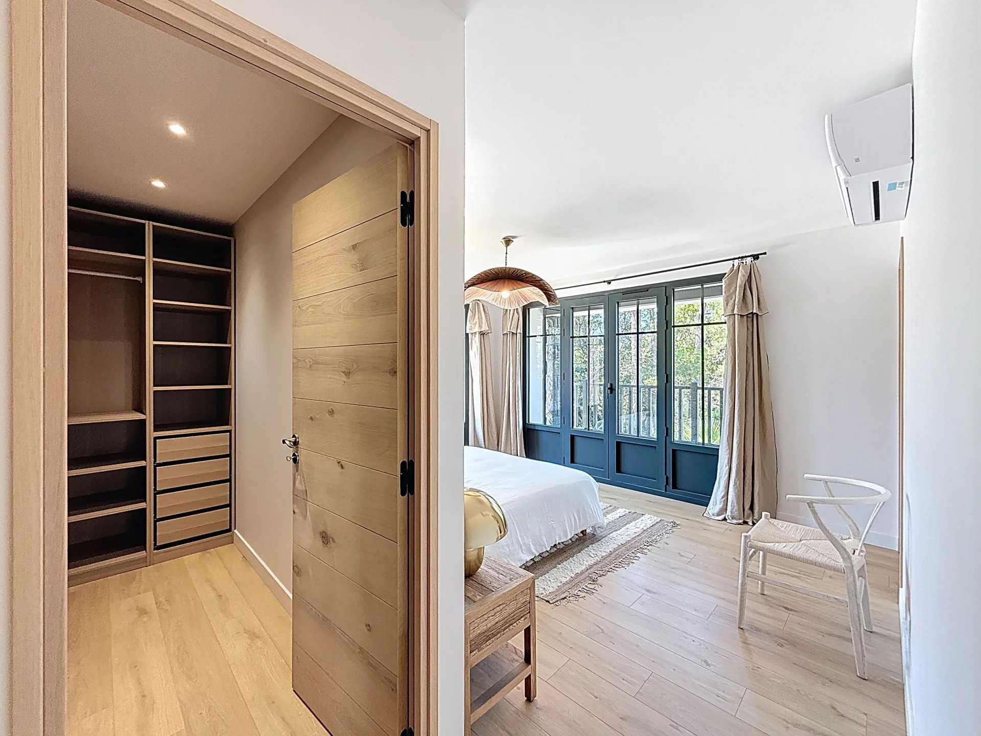 Villa familiale rénovée dans un écrin de verdure — photo 11