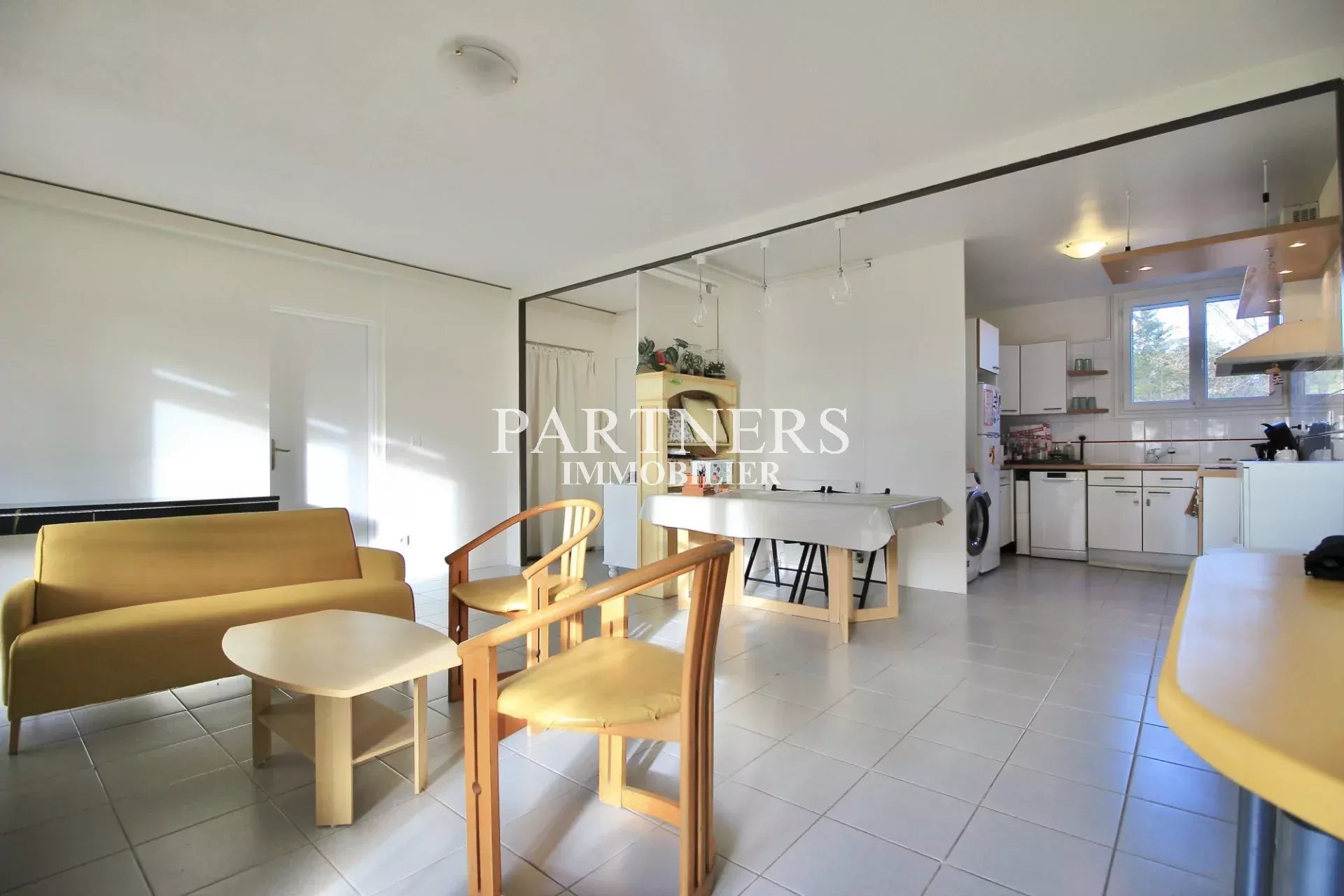 Sale Apartment Aix-en-Provence