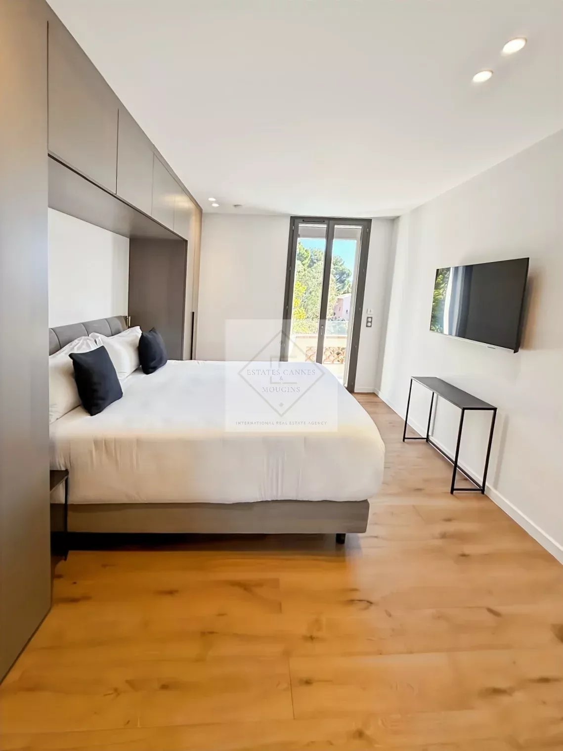 Location à l’année — Villa d’exception à Cannes — photo 35