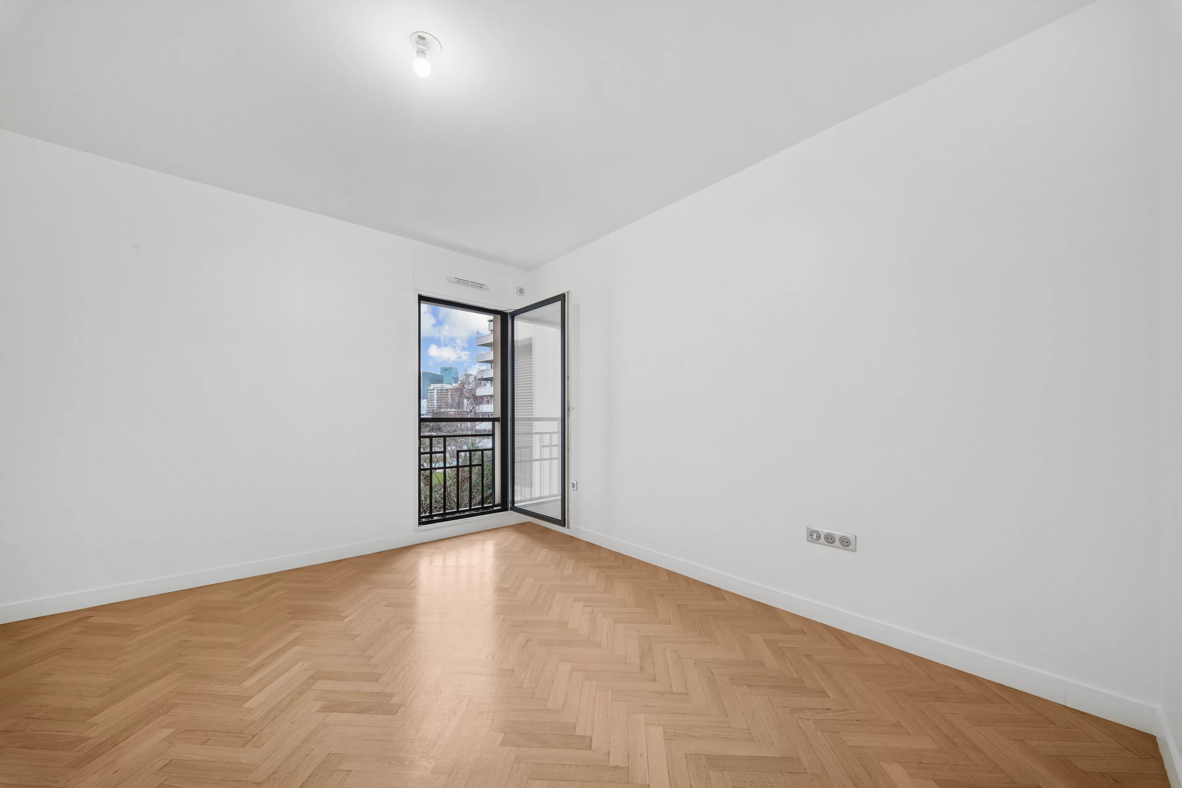 Neuilly-sur-Seine - ÎLE DE LA JATTE