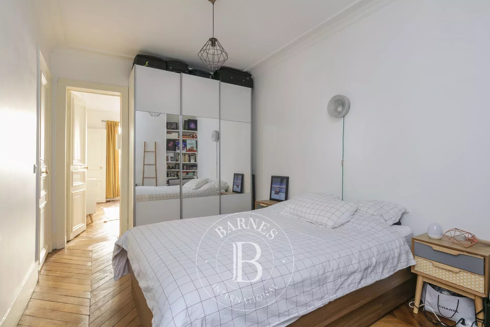 Daire Paris 9ème - picture 13