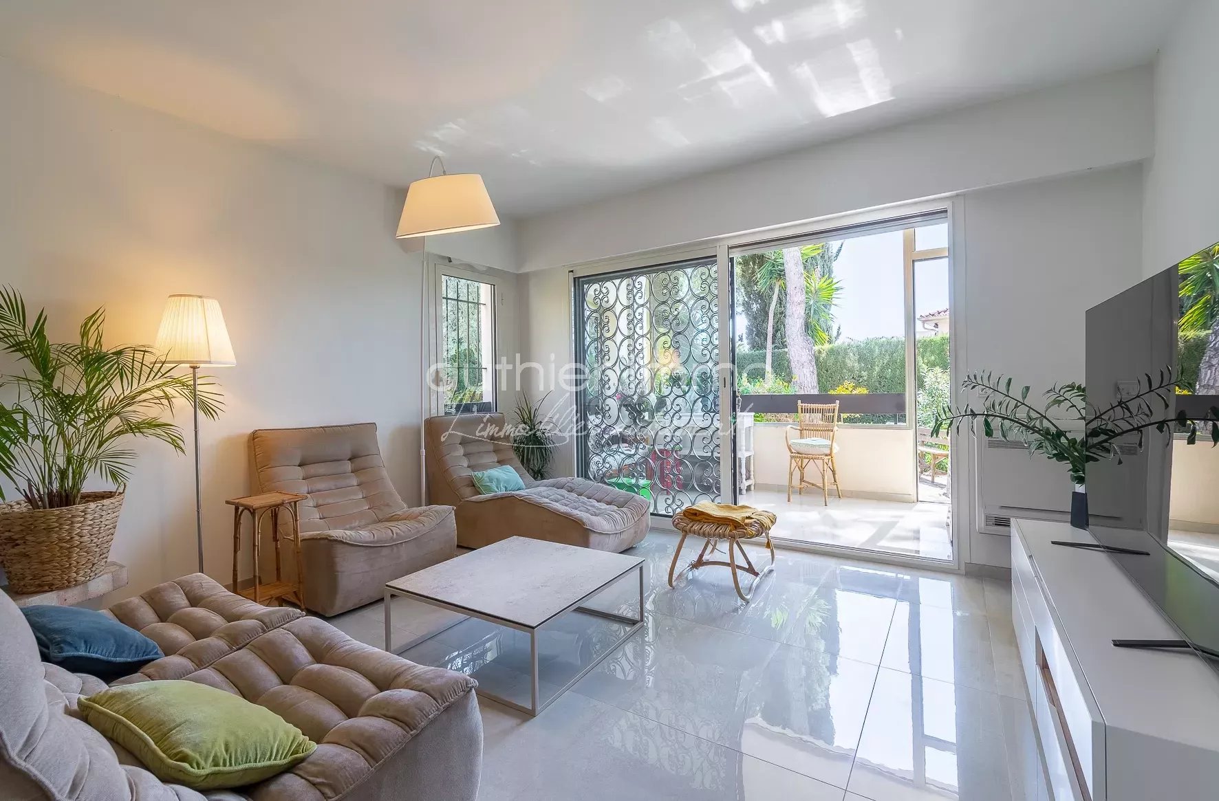 Agence immobilière de 
