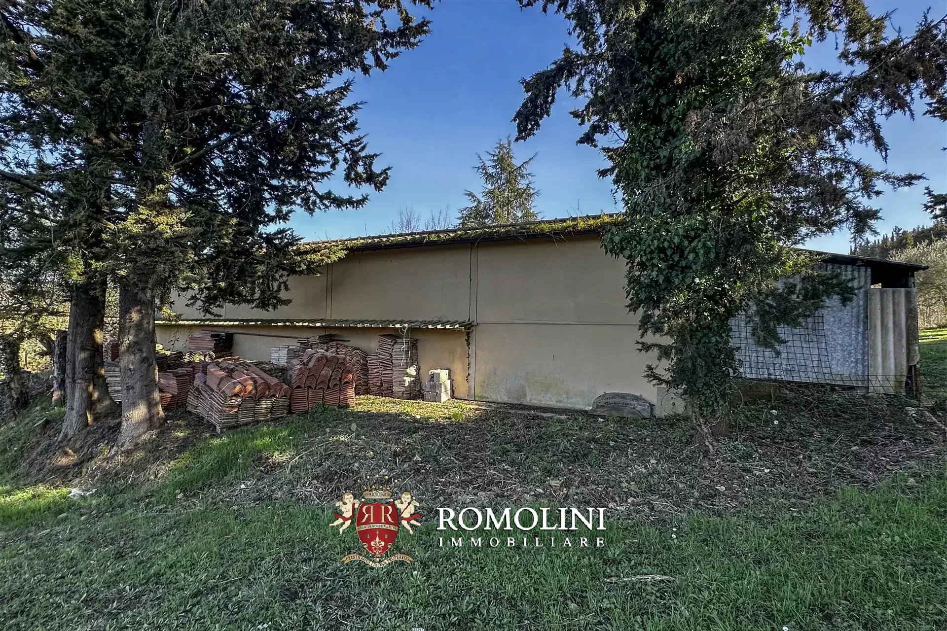 4 Bedroom Vineyard's Image 8
