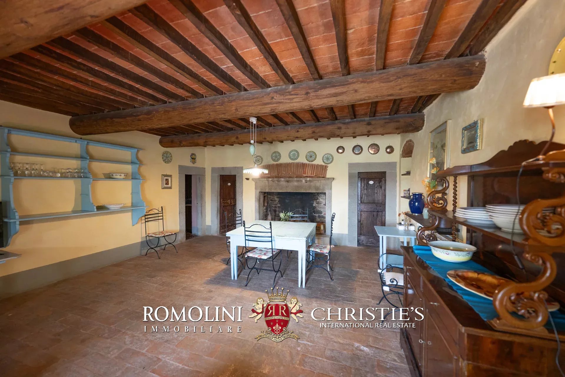 13 Bedroom Villa/Townhouse's Image 27