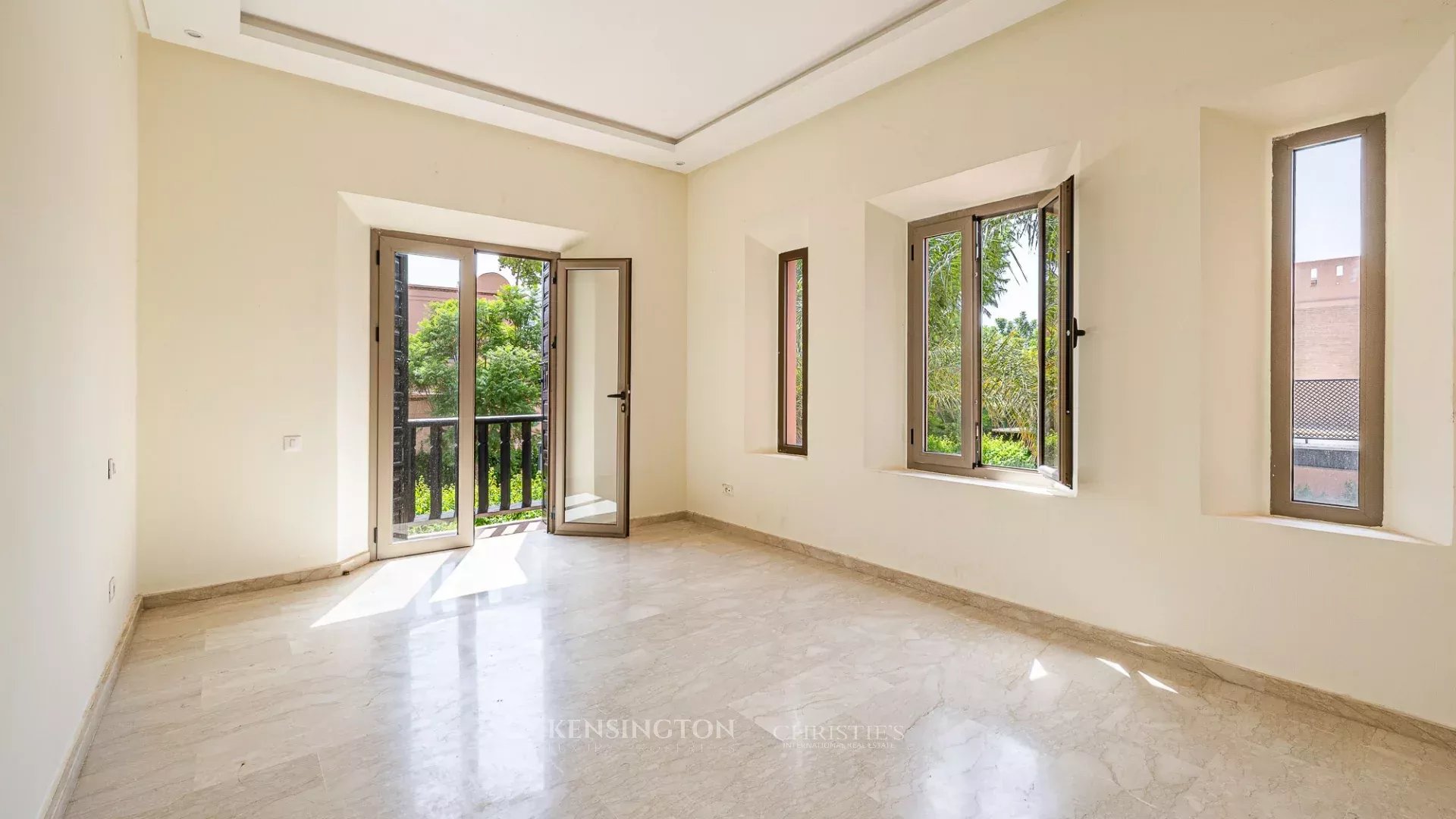 3 Bedroom Villa/Townhouse's Image 21