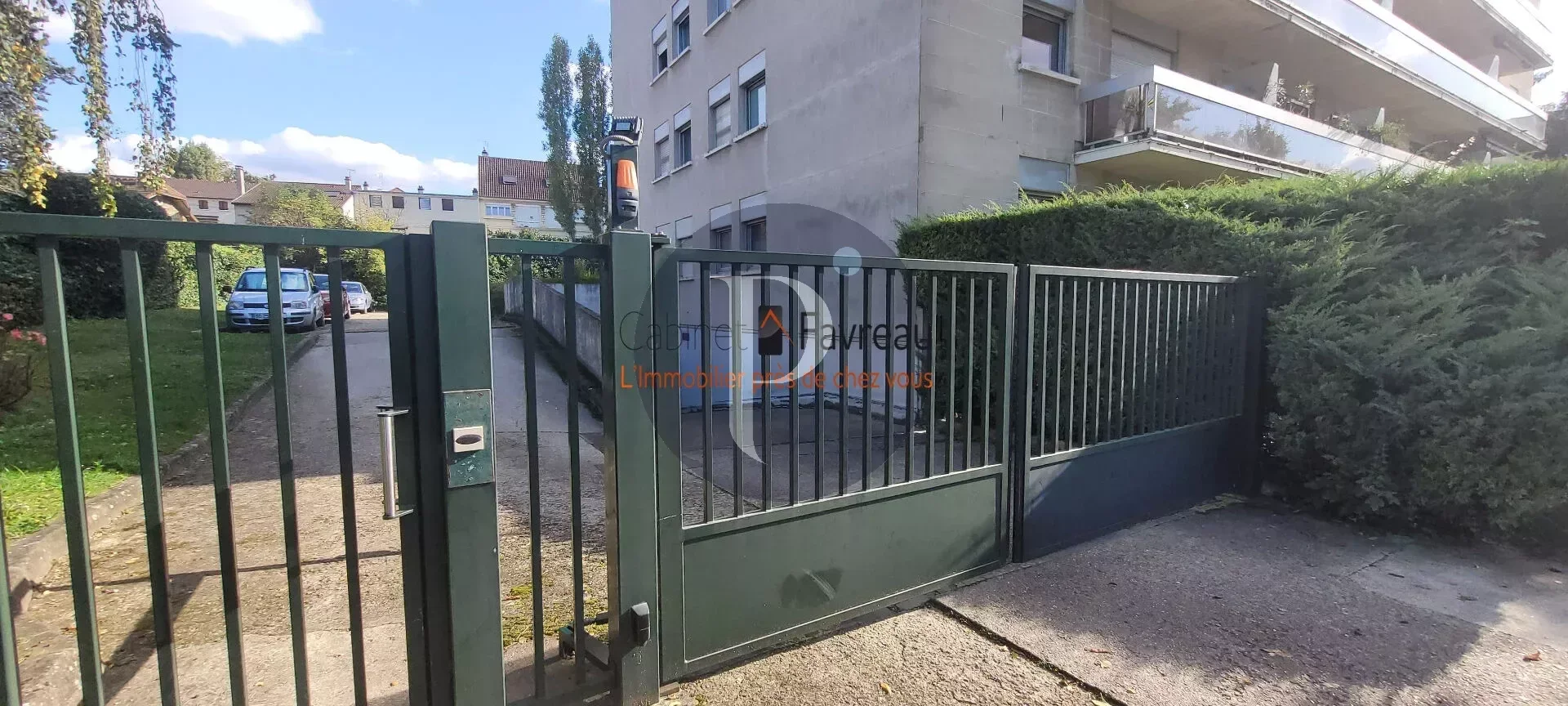 vente-parking-lhay-les-roses-86773223