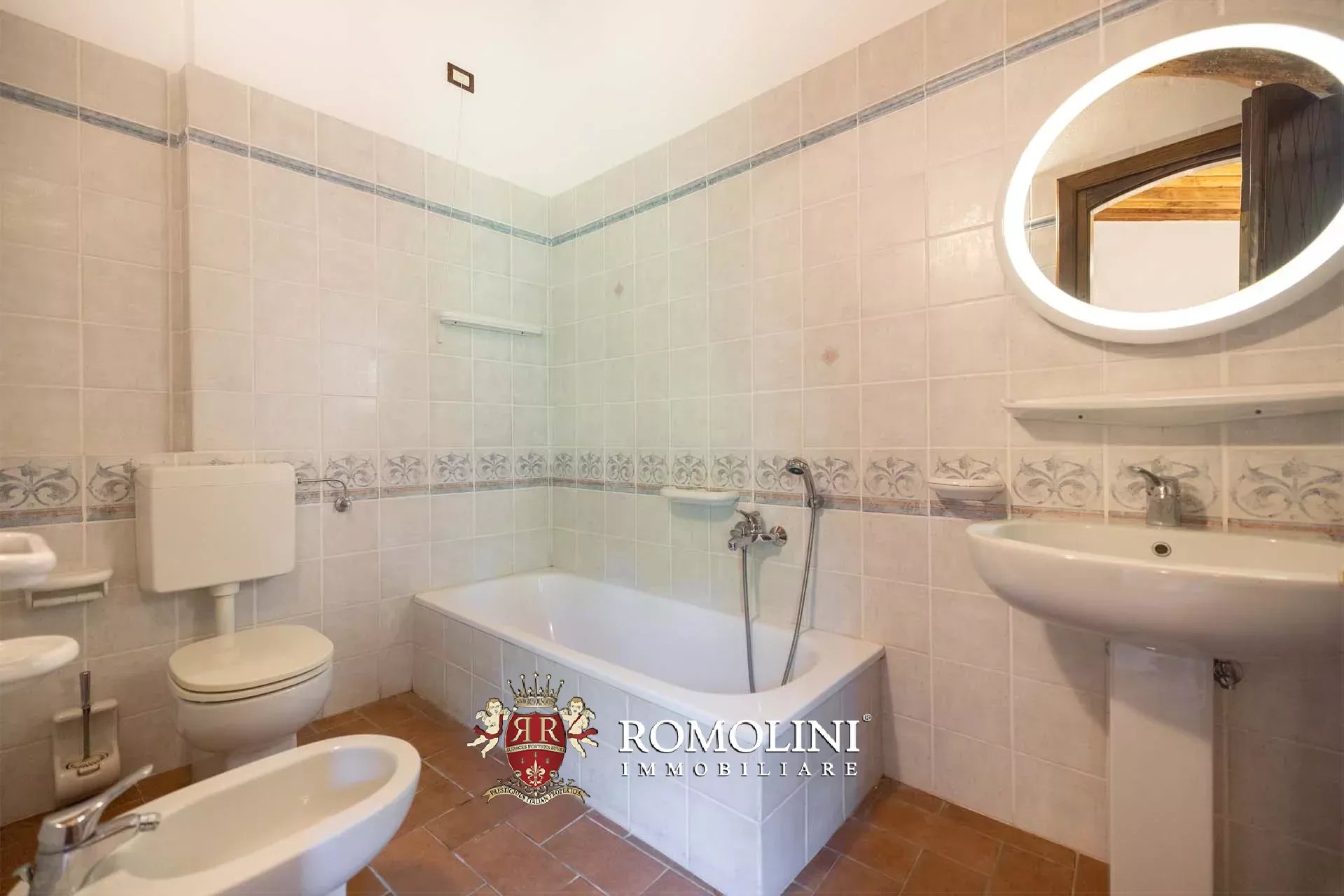 11 Bedroom Villa/Townhouse's Image 51