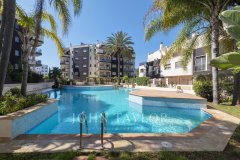 Renovated 3-bedroom apartment in Santa Eulalia, Ibiza — photo 1 of 7