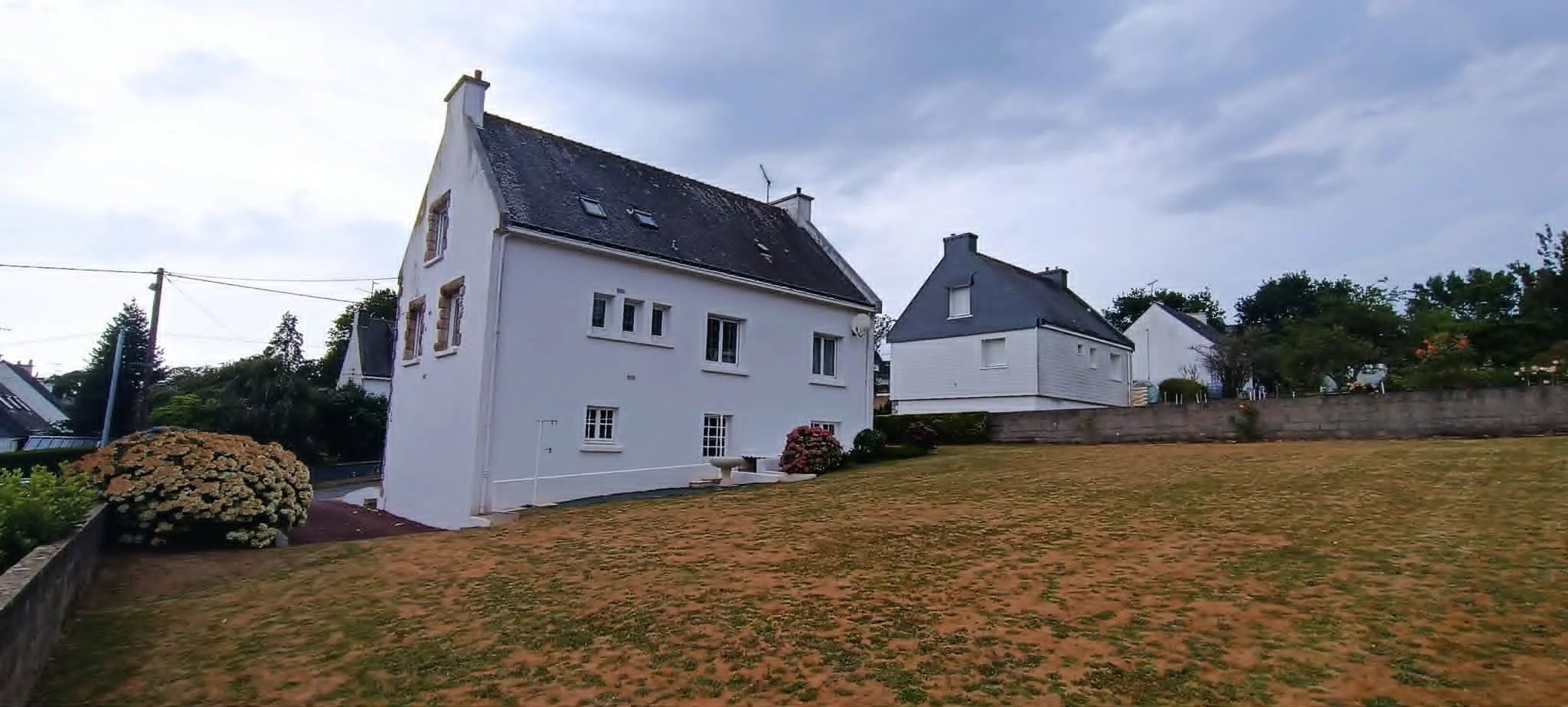 GUÉMENÉ-SUR-SCORFF – MAISON 4 CHAMBRES AVEC SOUS-SOL TOTAL — photo 3
