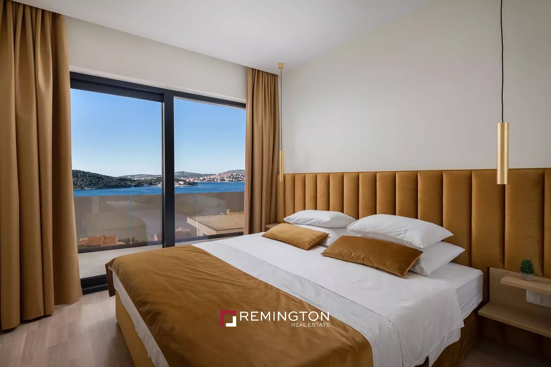 4 Bedroom Villa/Townhouse's Image 26