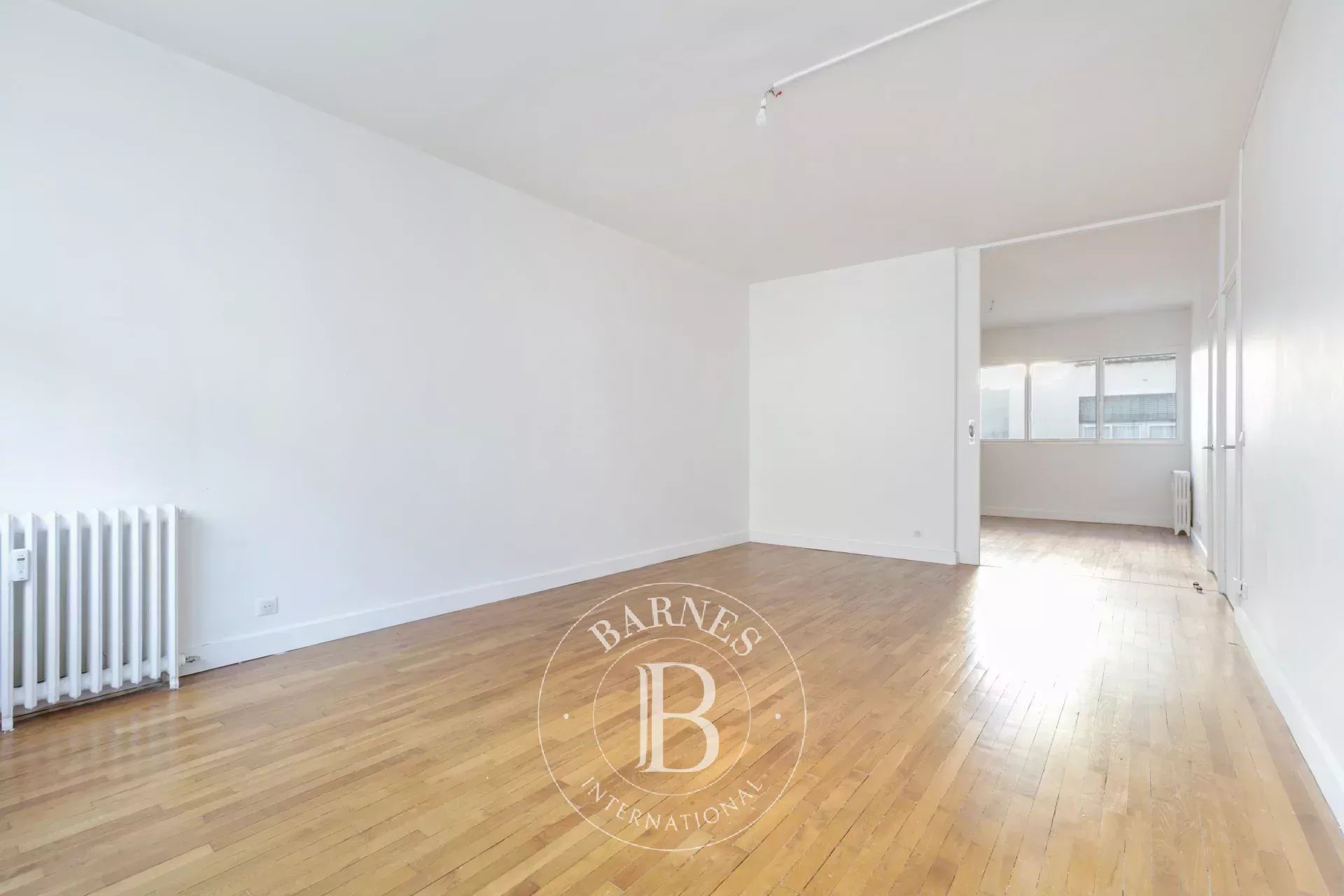 Daire Paris 8ème - picture 4