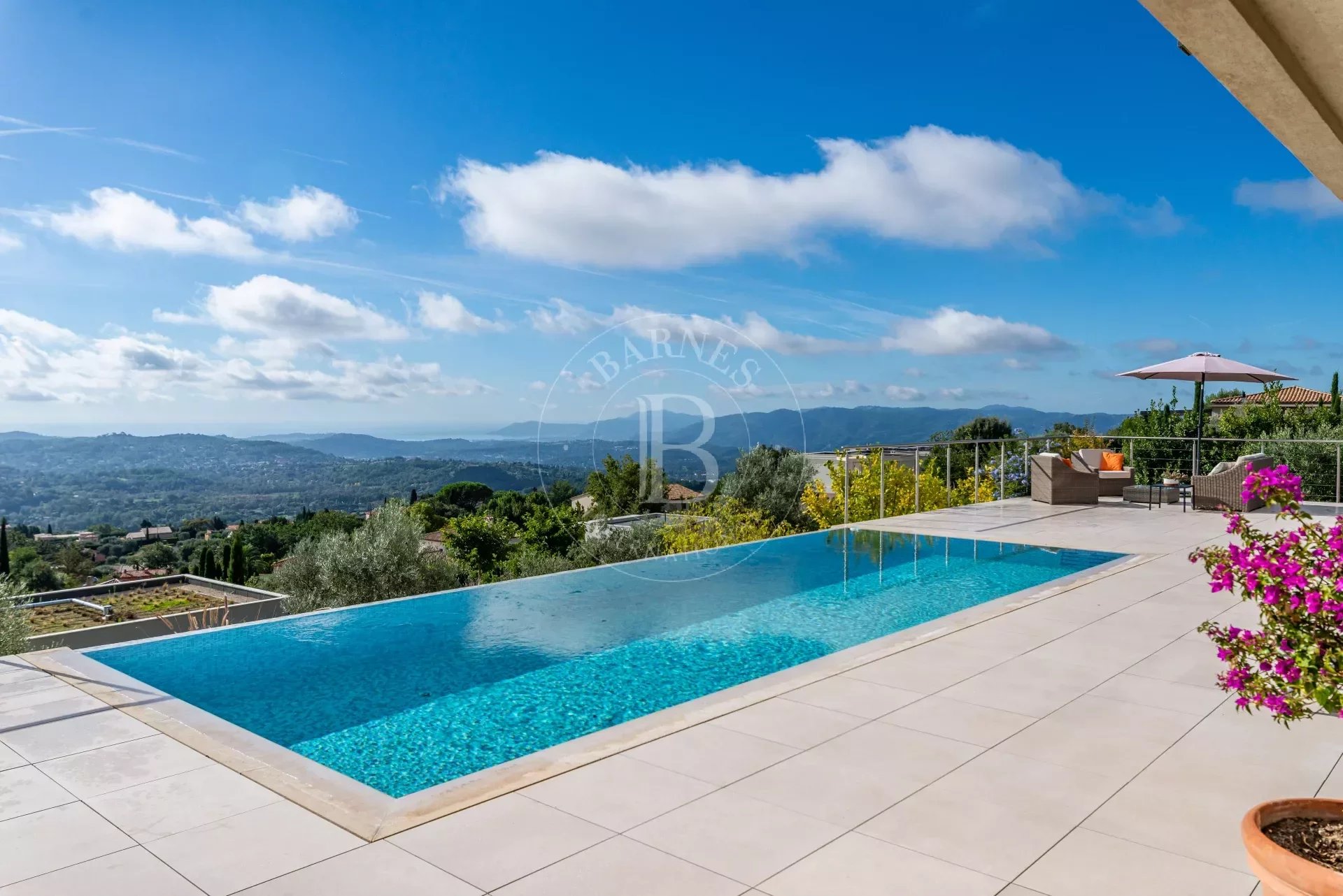 Chateauneuf de Grasse panoramic Sea View contemporary 5 bed 5 baths - picture 17