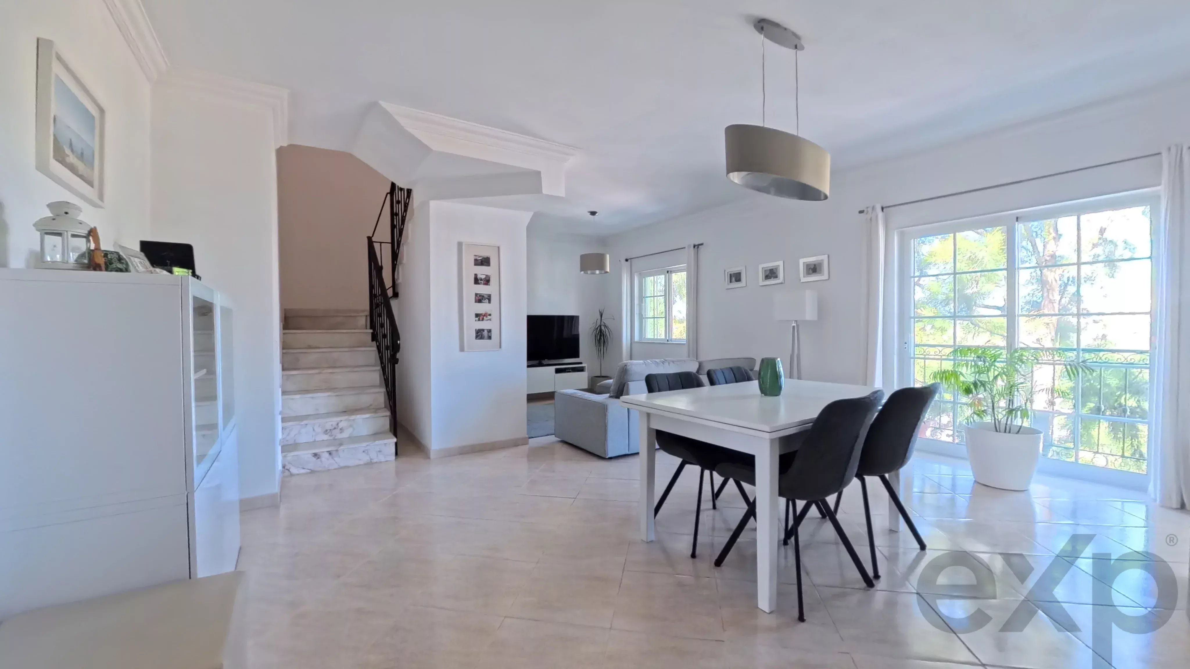4-Bedroom Duplex Apartment in Almancil 87073766 image 1