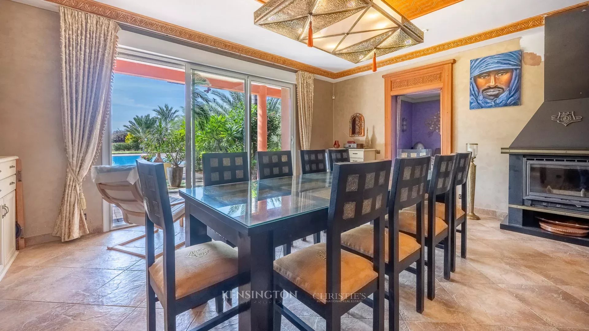 6 Bedroom Villa/Townhouse's Image 9