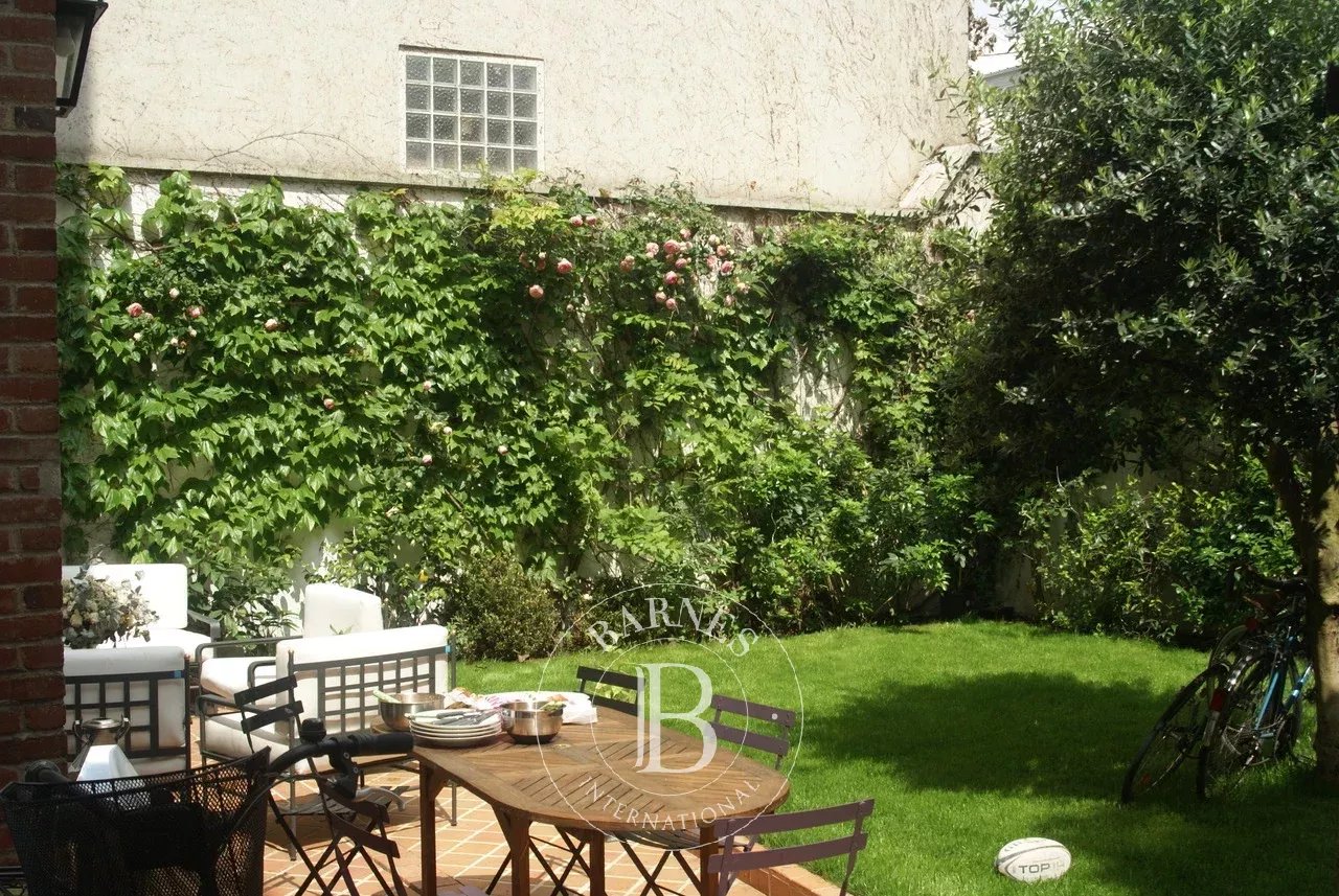Levallois-Perret  - Apartment 4 Bedrooms - picture 19