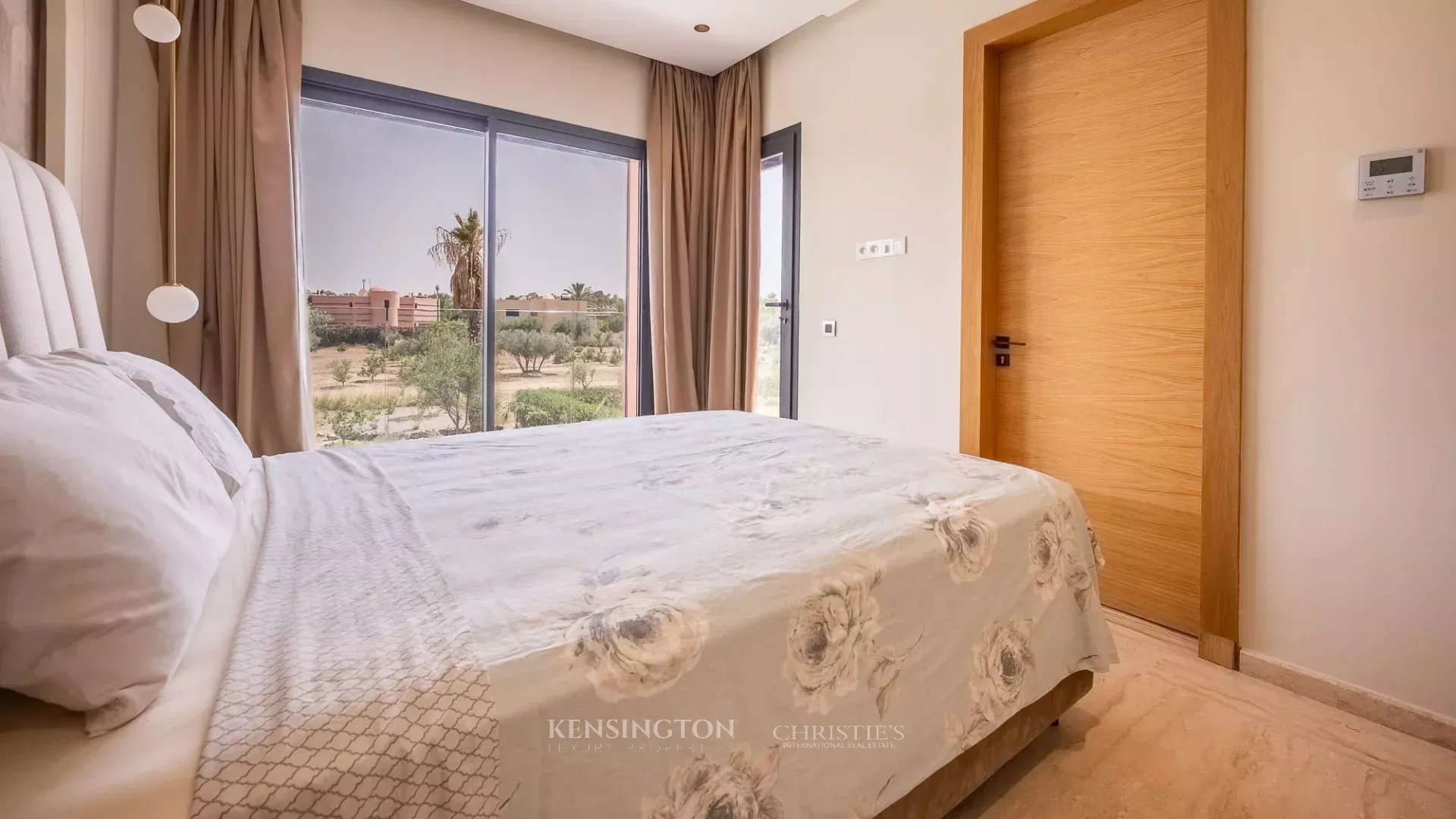 4 Bedroom Villa/Townhouse's Image 15