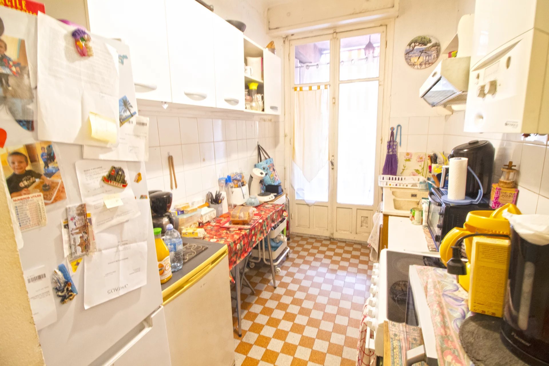 HAUT GAMBETTA - Grand 2P 65m² - VENDU LOUÉ - A rénover - Gros potentiel - 150.000 €