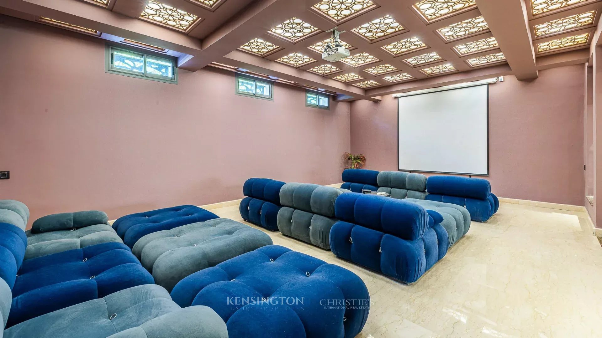 4 Bedroom Villa/Townhouse's Image 27