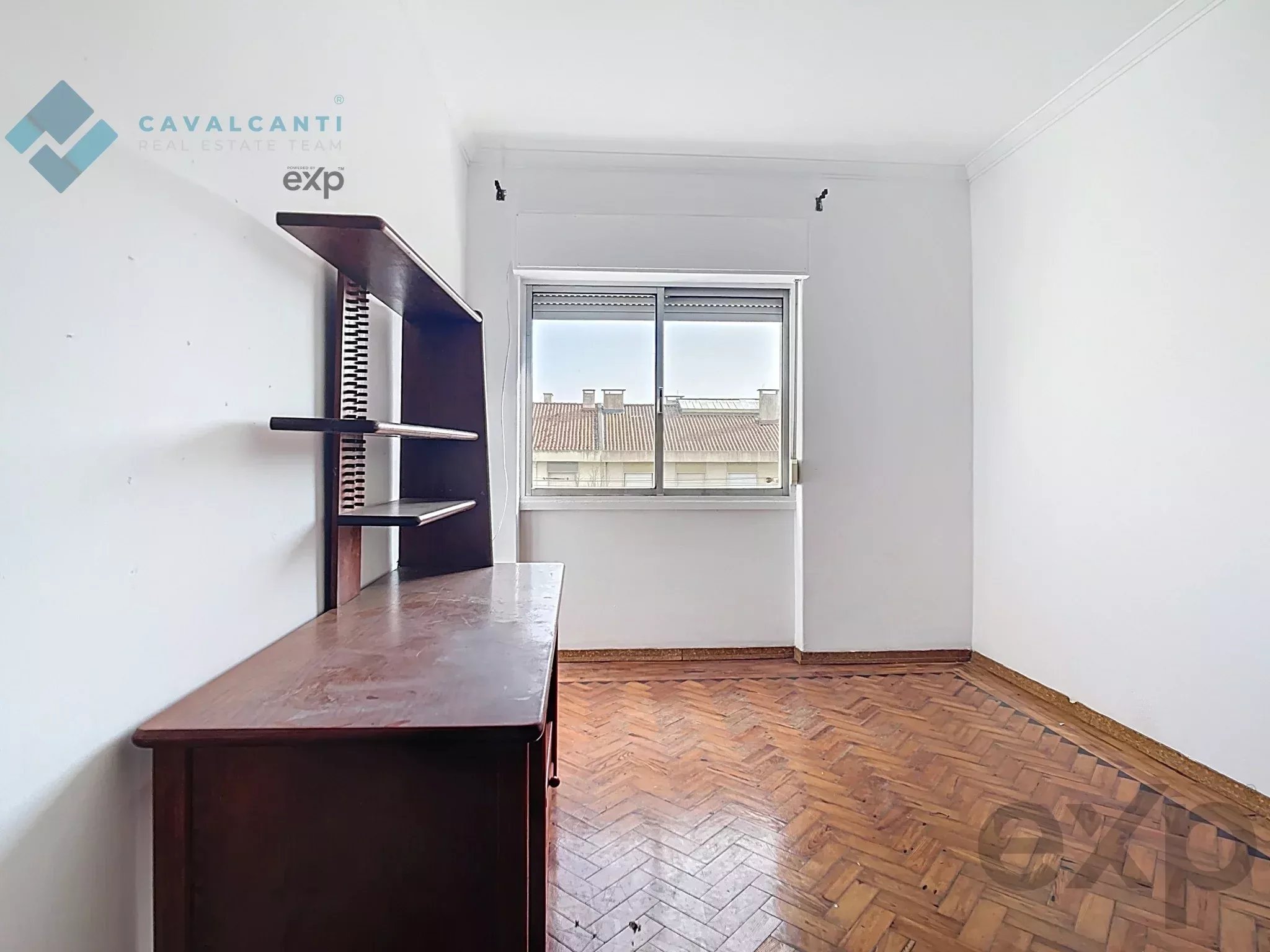 T3 for refurbishment in the heart of Carnaxide 86827812 image 31