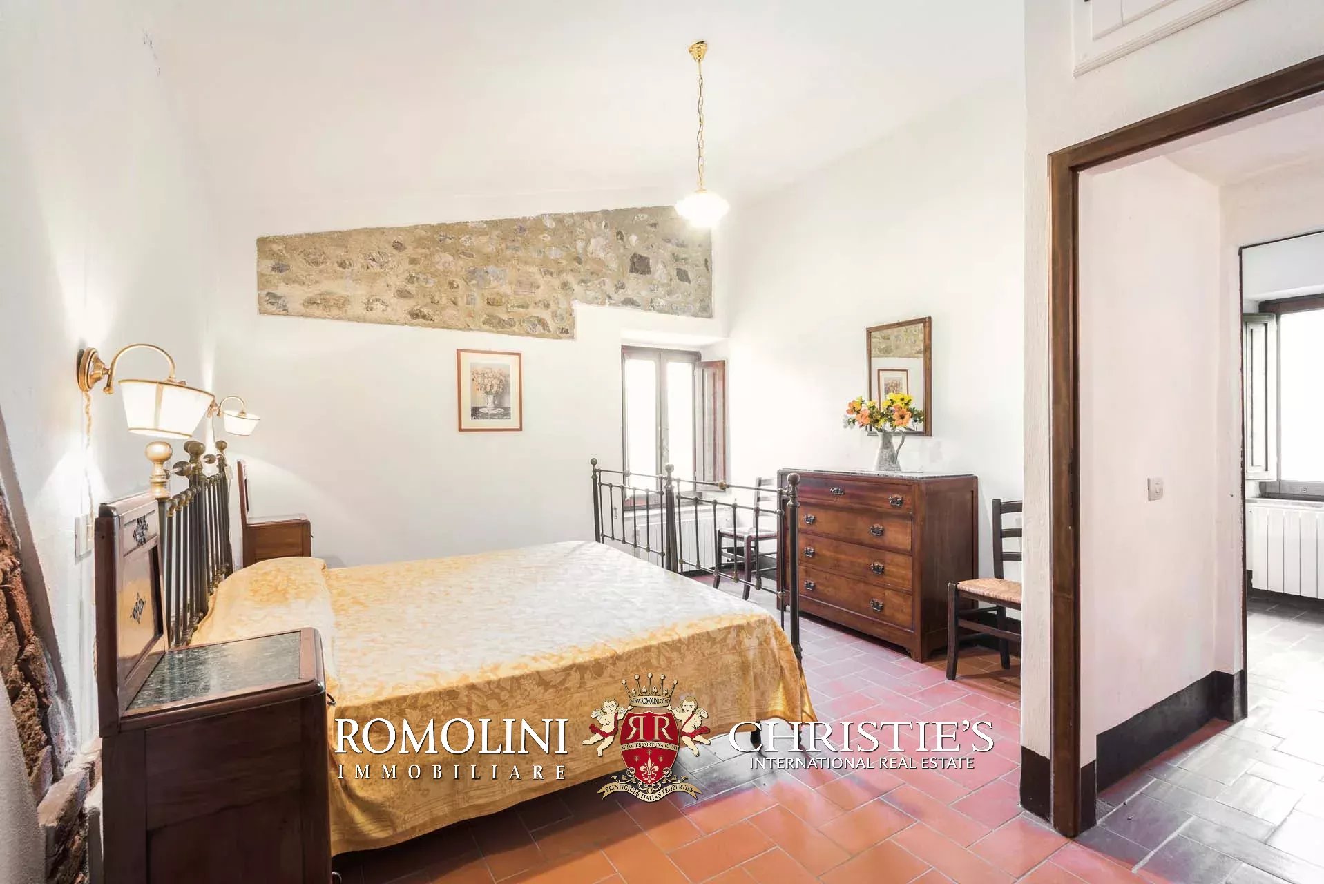 18 Bedroom Villa/Townhouse's Image 62