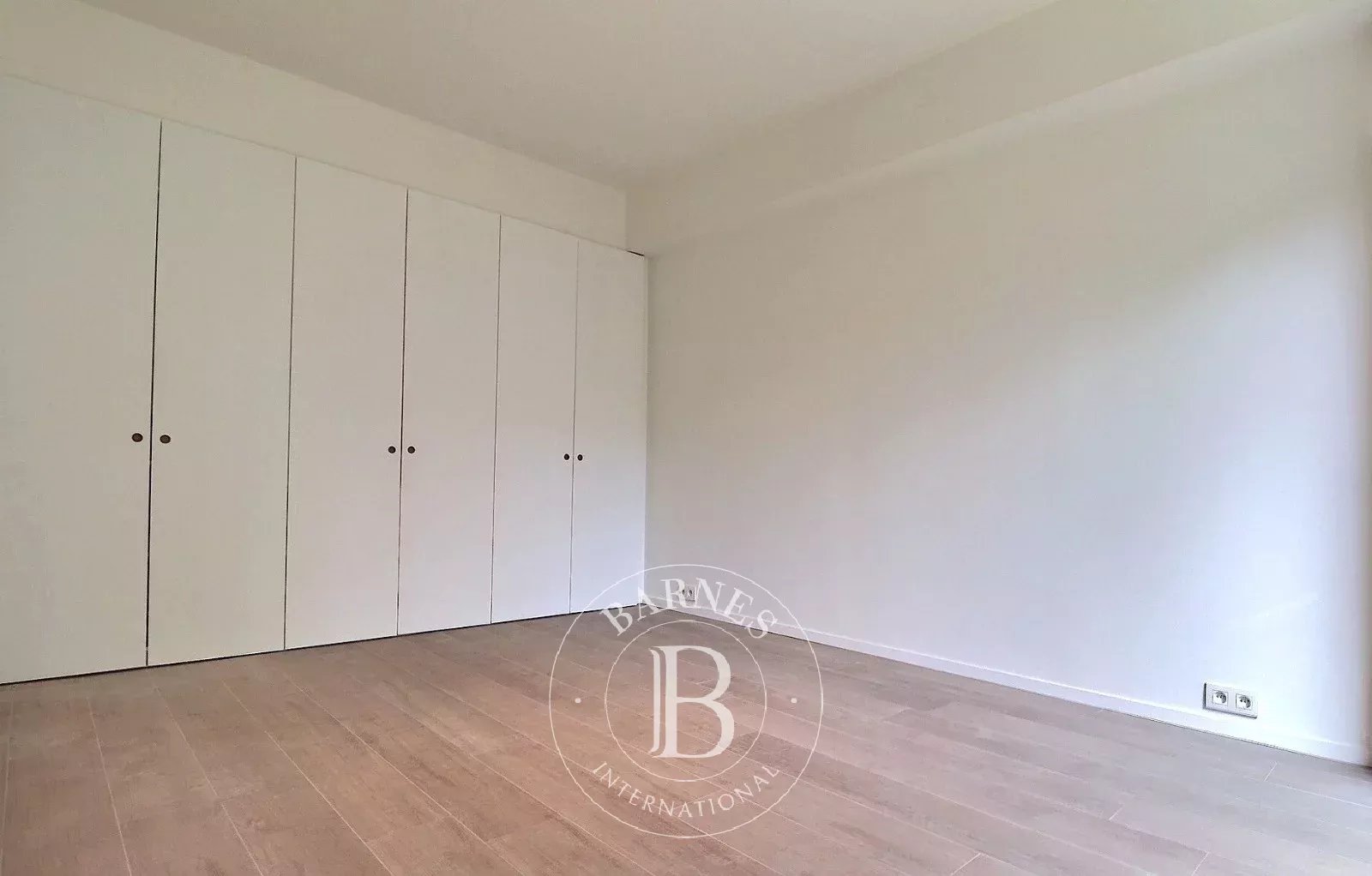 Daire Ixelles - picture 12