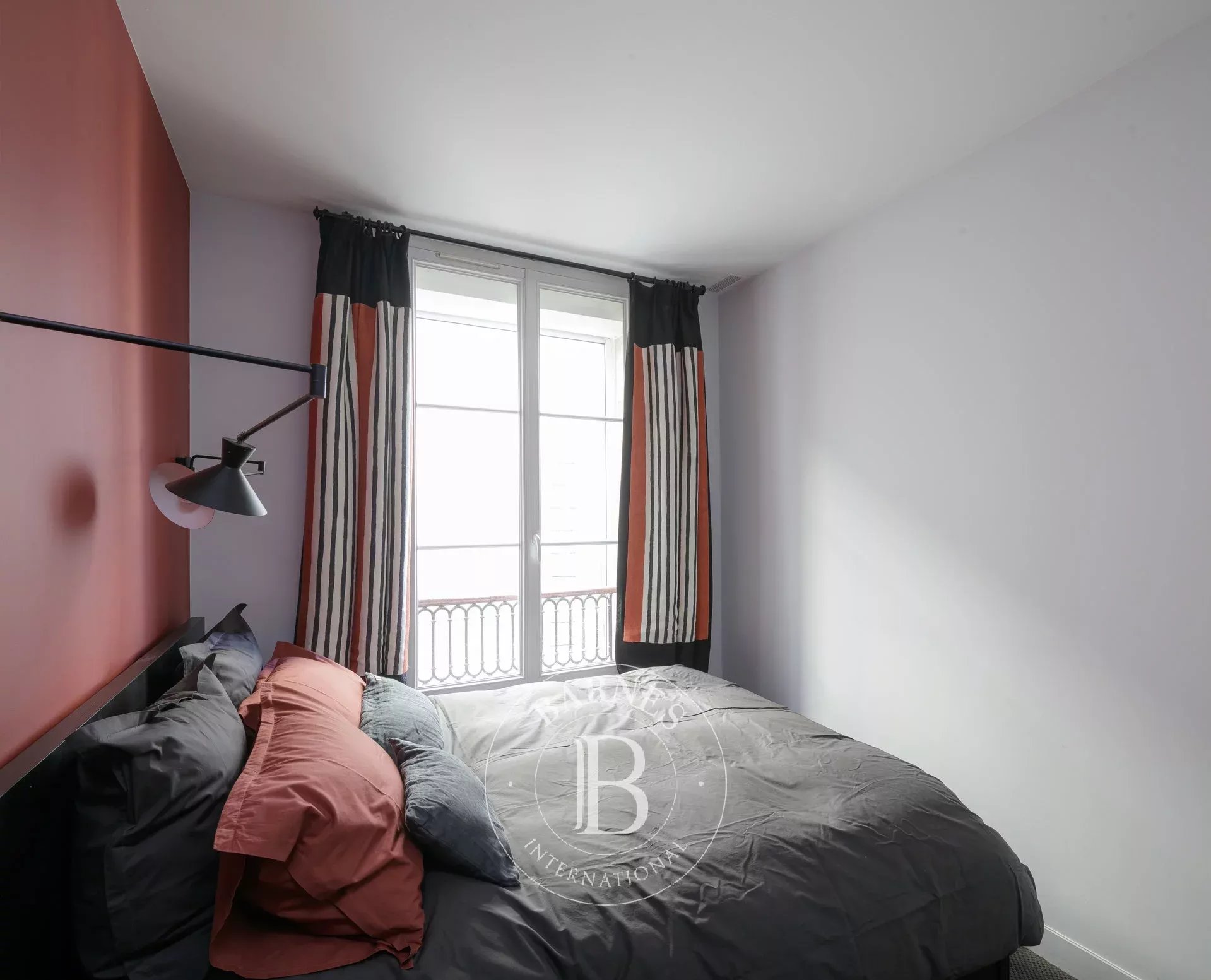 Daire Paris 17ème - picture 10