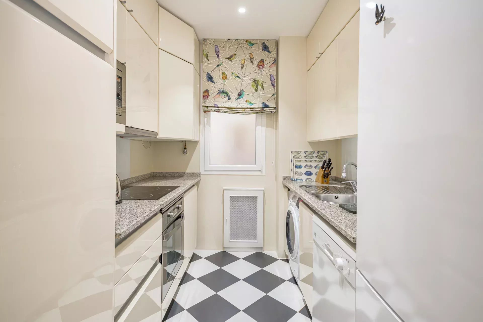 Daire Madrid - picture 12