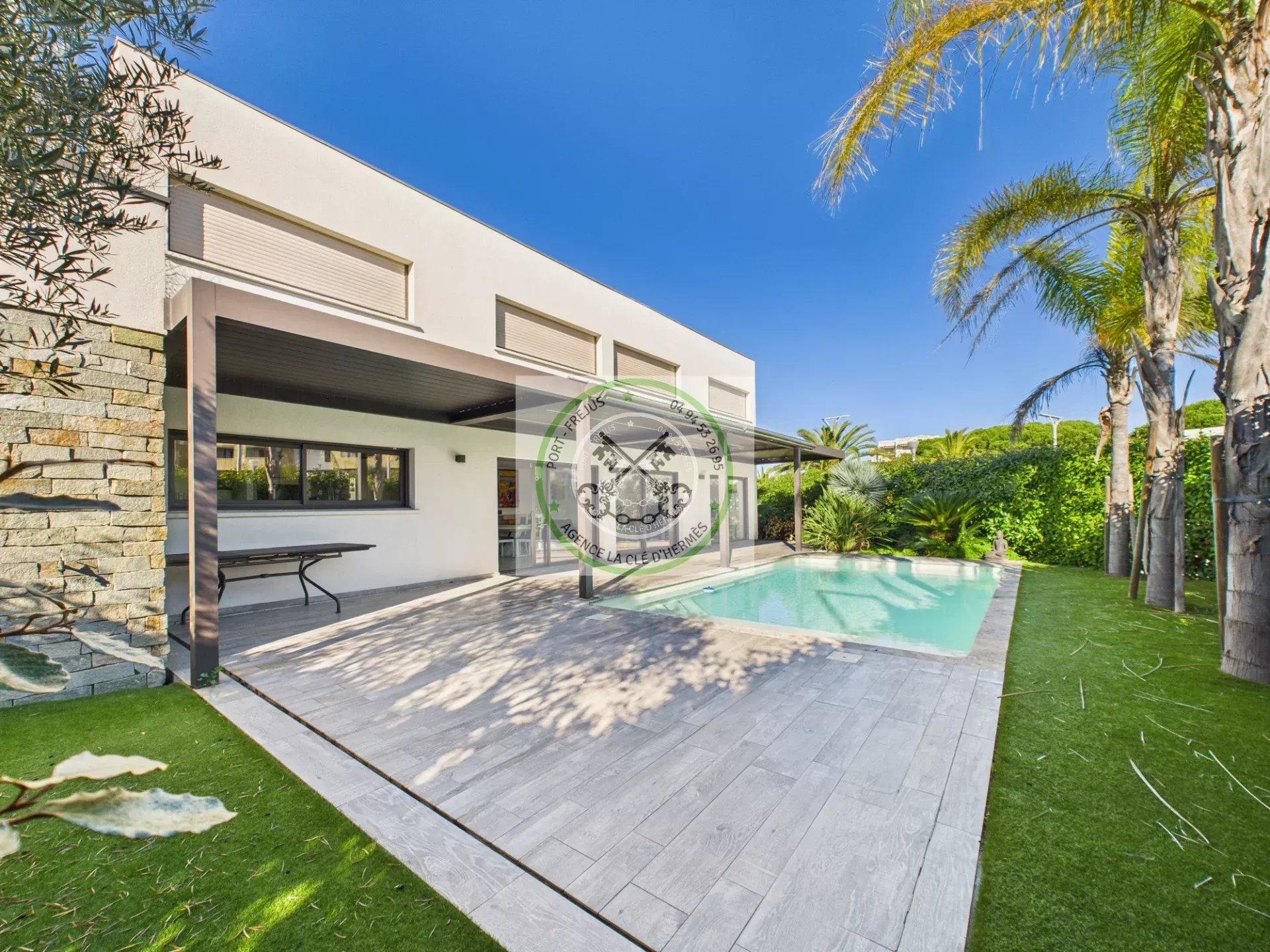 Agence immobilière de 