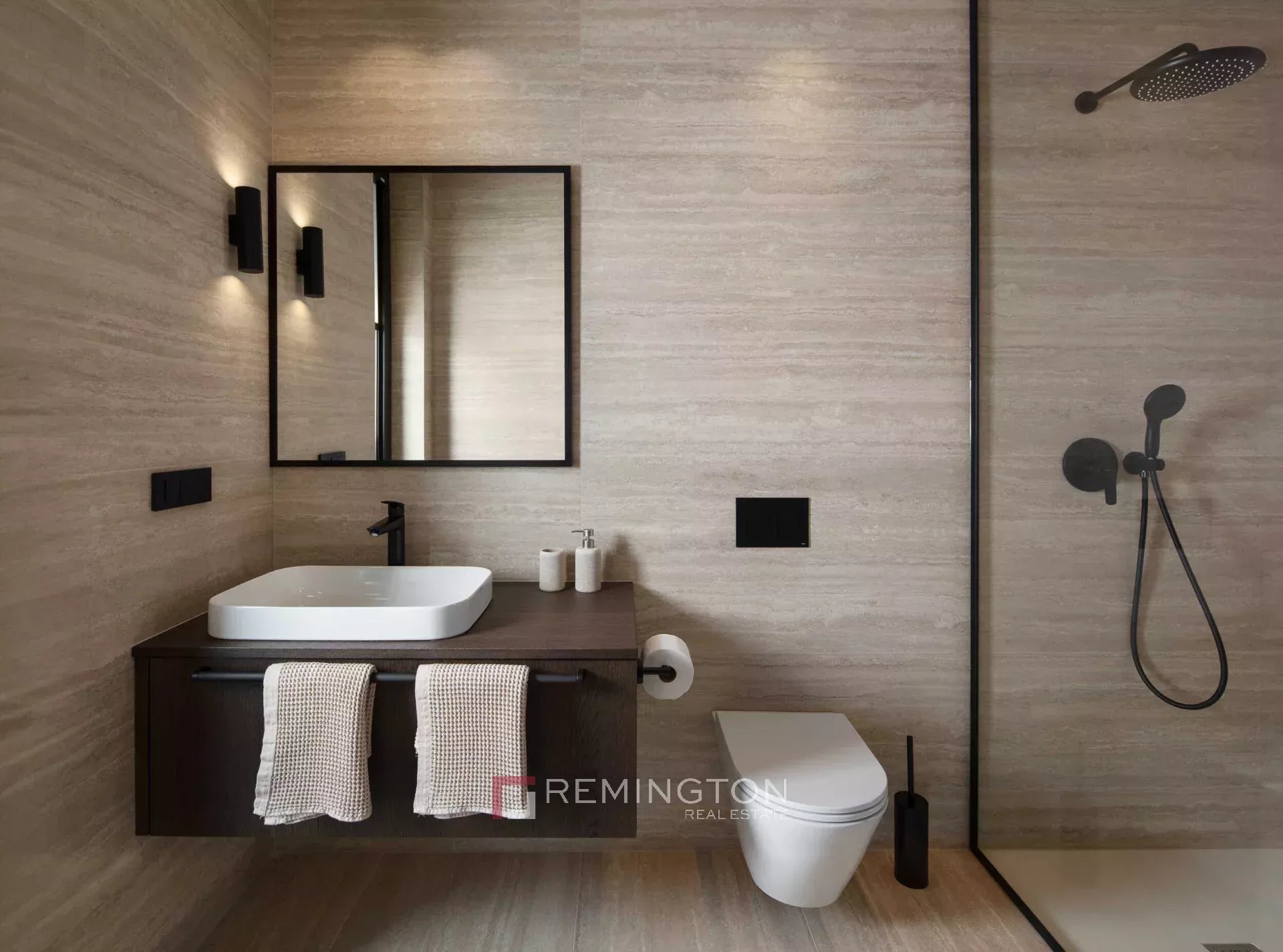 4 Bedroom Villa/Townhouse's Image 13