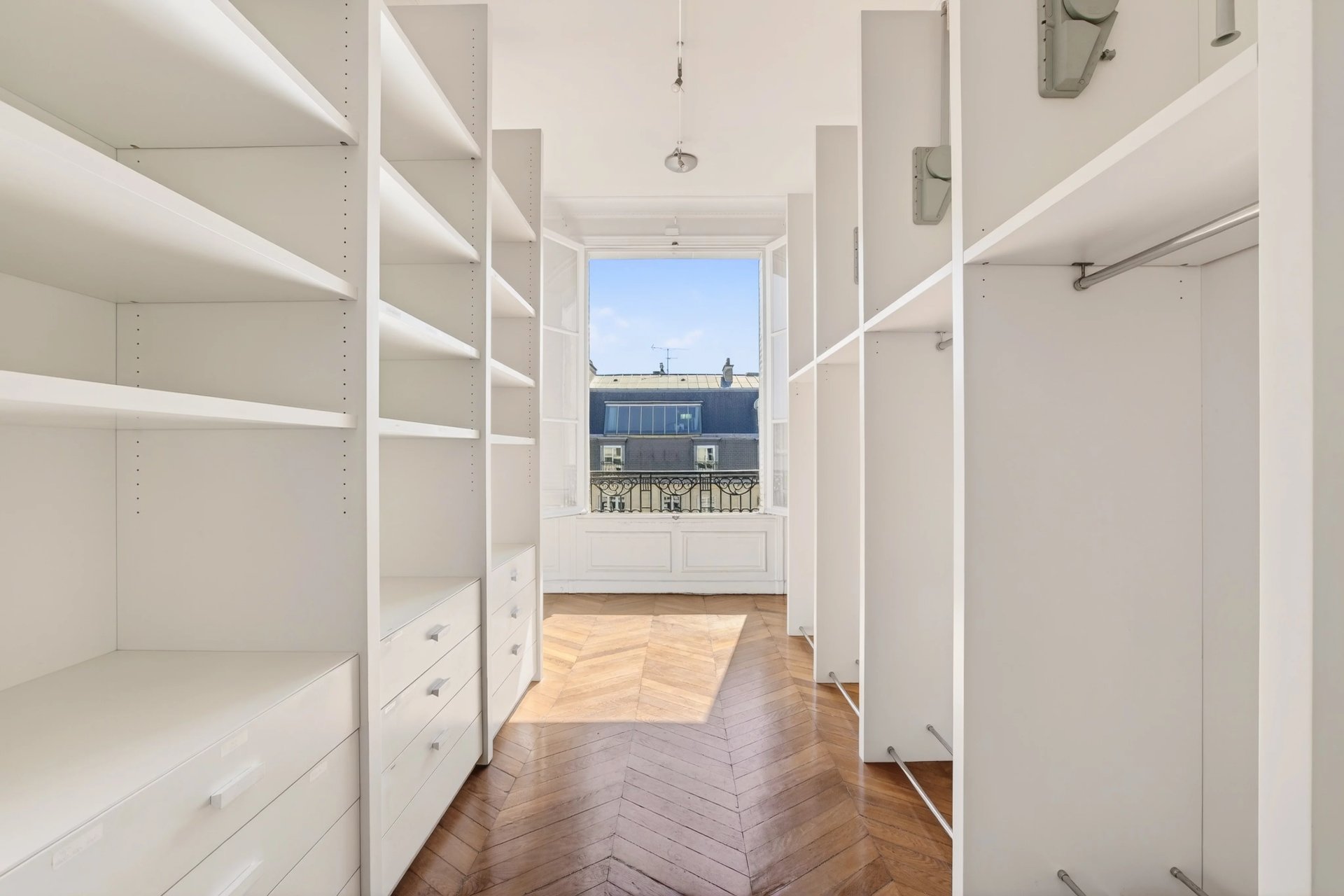 6 Bedroom Apartment/Flat's Image 15