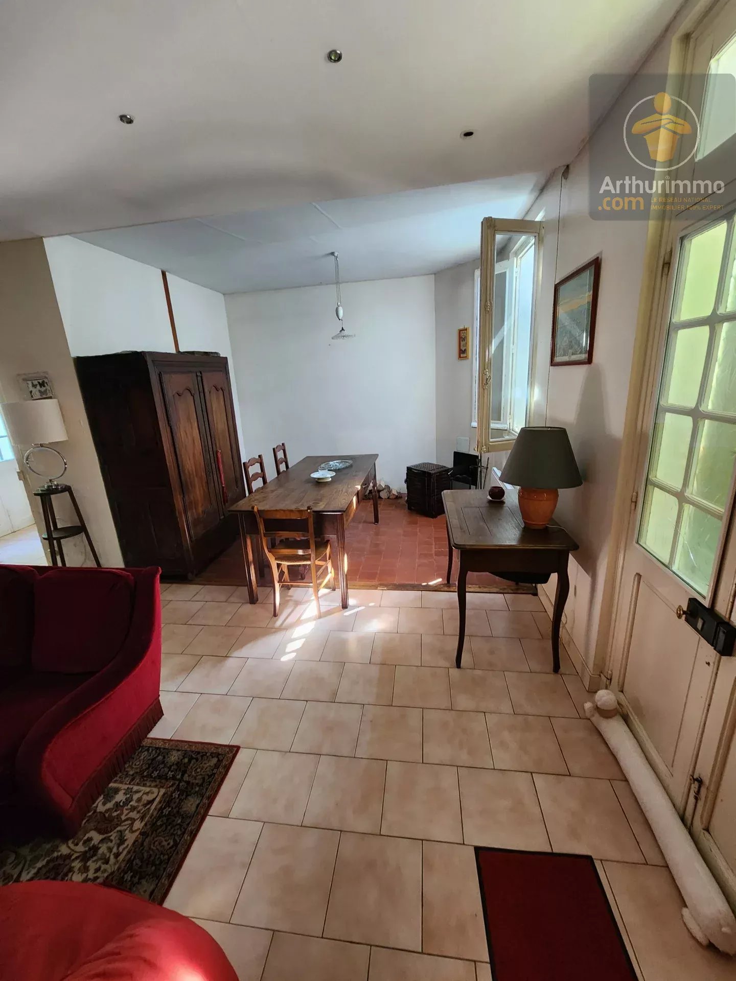 Maison pleine de charme avec son parc arboré — photo 8