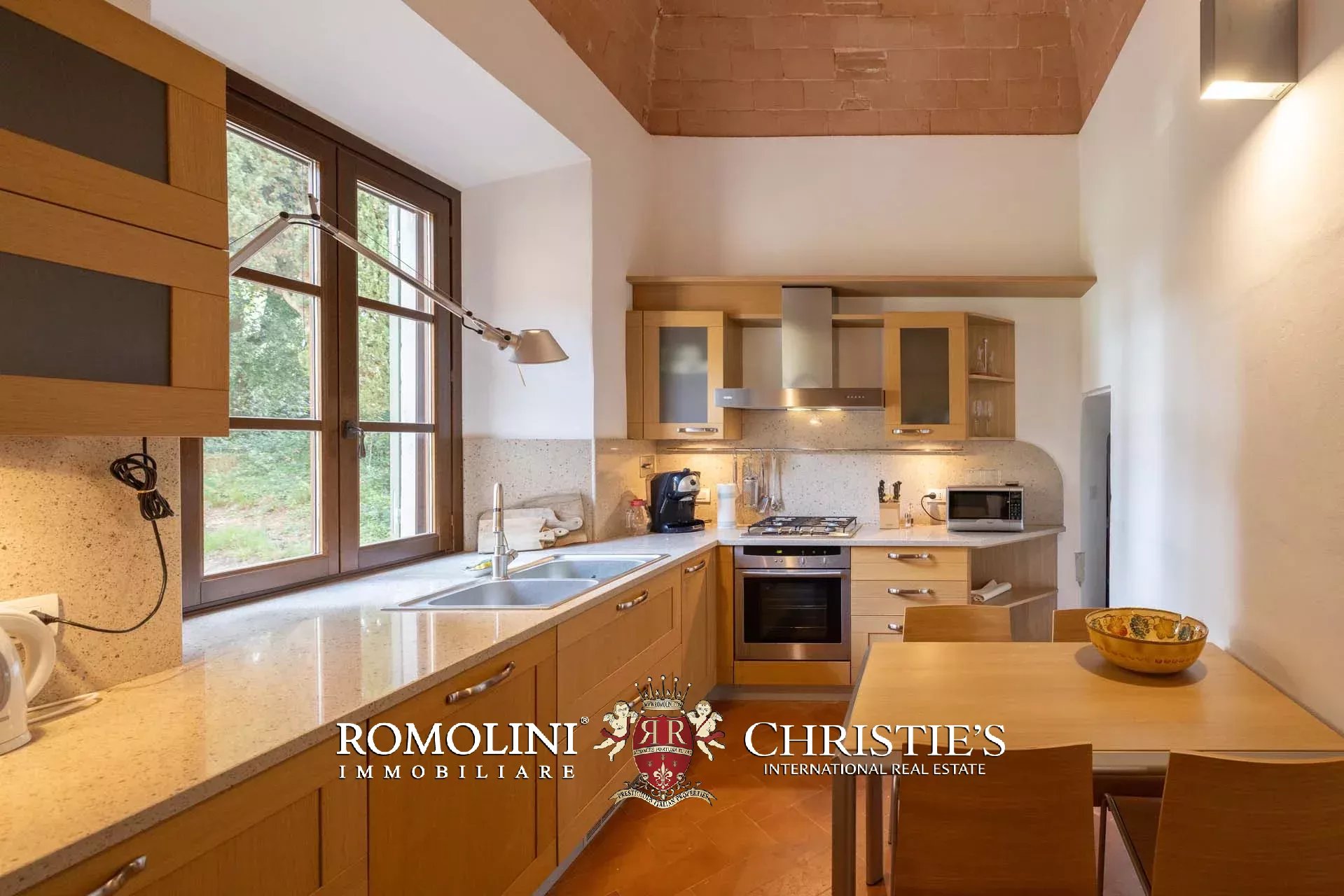 37 Bedroom Villa/Townhouse's Image 131