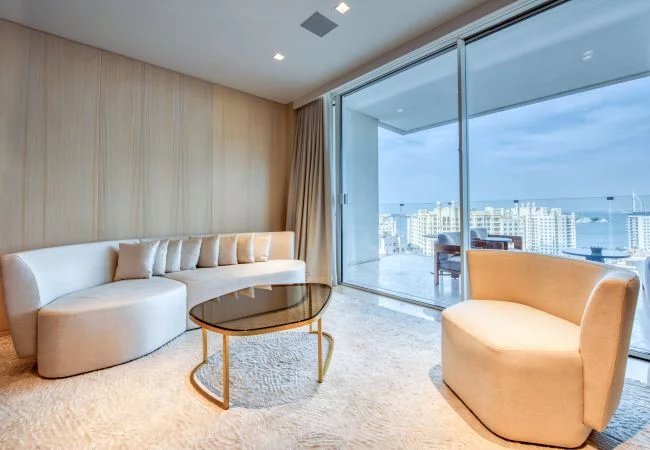 Dubai - Holiday rental - Apartment - 3 Persons - 1 Bedroom - 1 Bathroom - 114 m2 - Swimming pool
