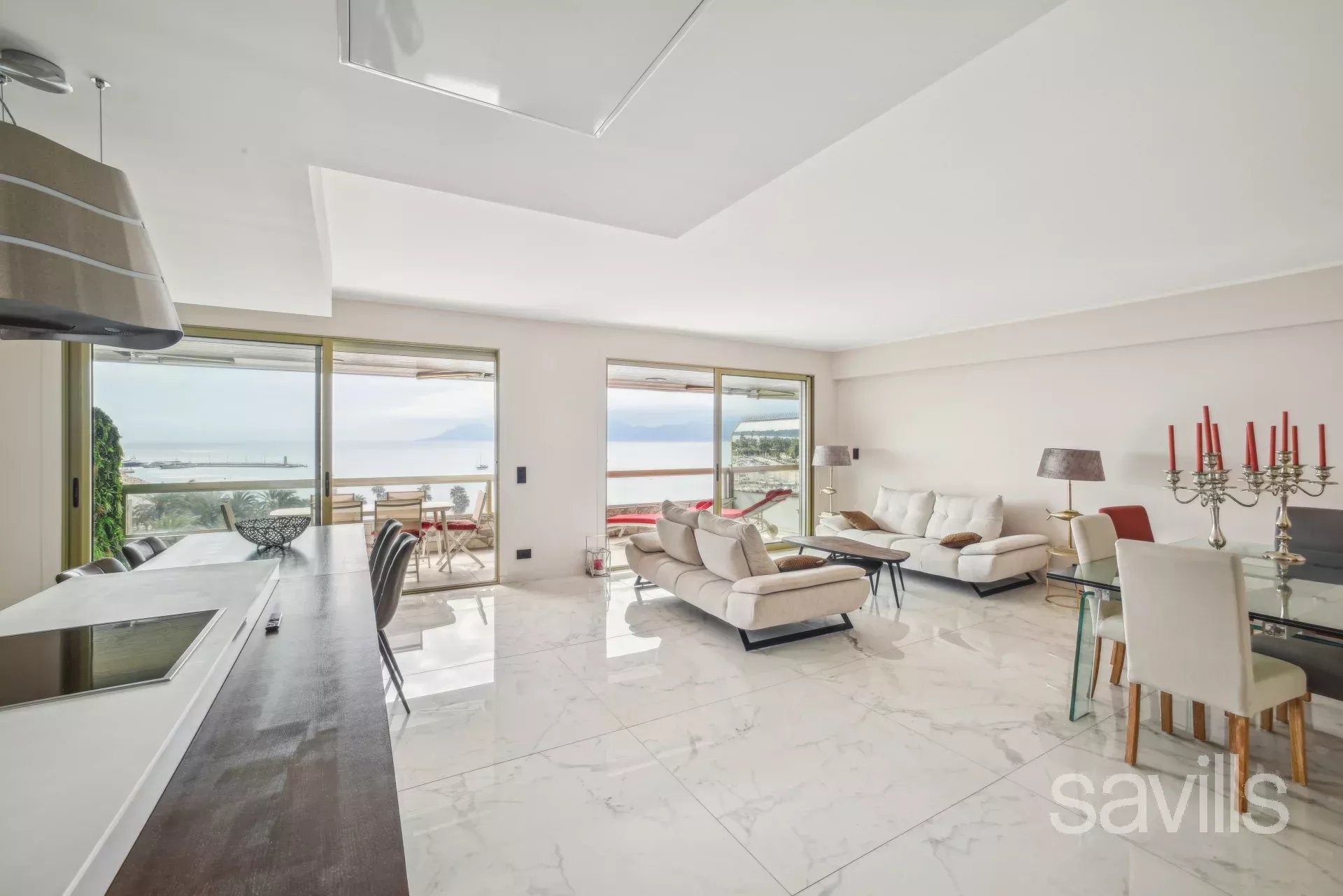 Croisette | Stunning 2-Bedroom Apartment with Panoramic Sea View