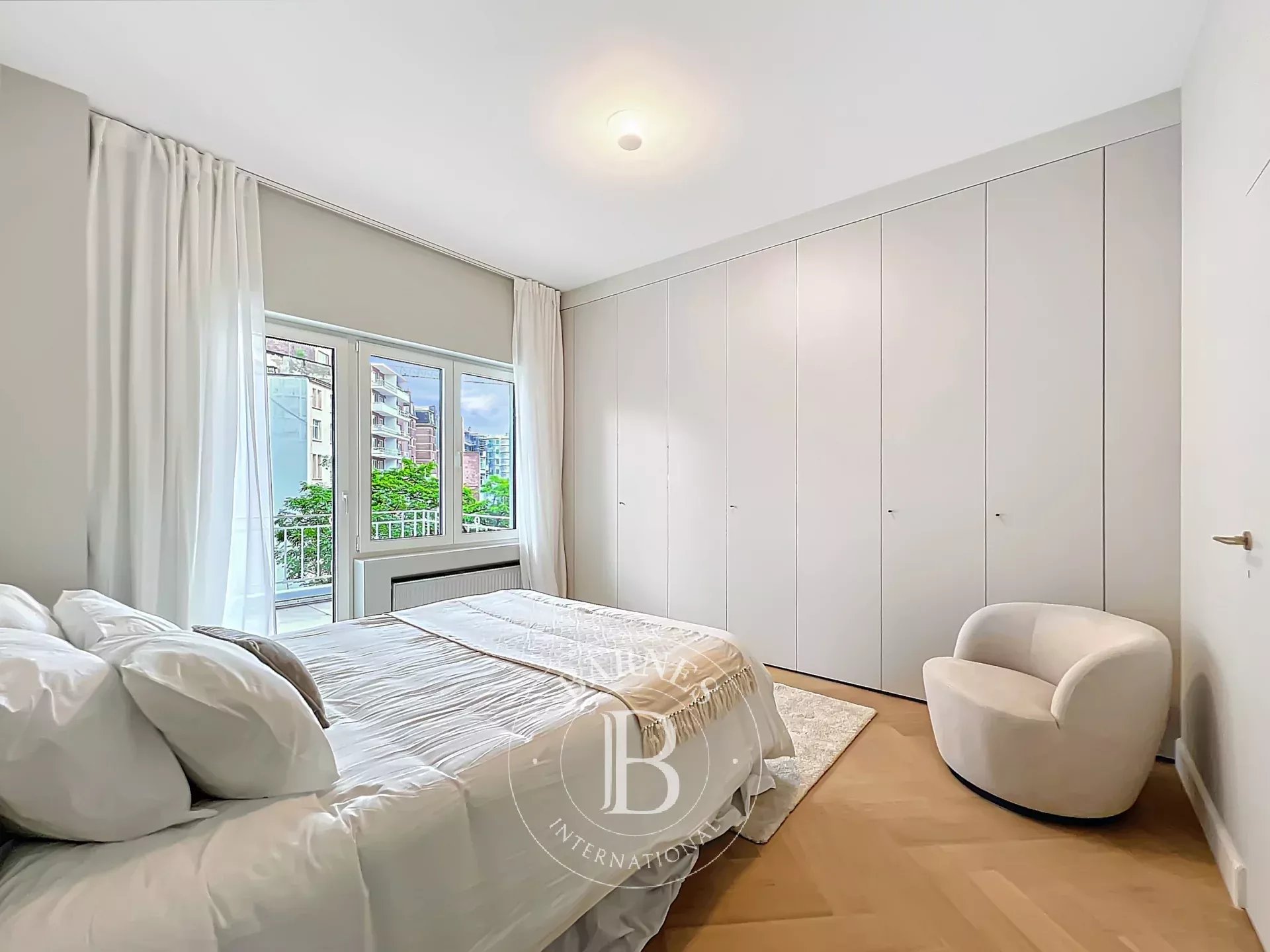 Bois de la Cambre - 3 bedroom apartment with terrace and garage