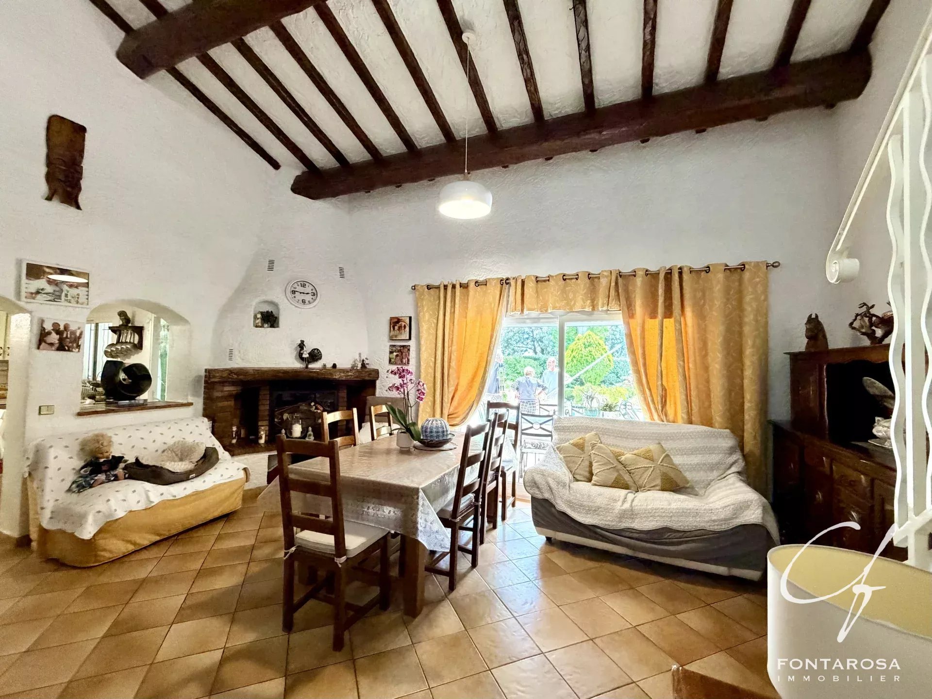 HOUSE 5 ROOMS - PUGET SUR ARGENS