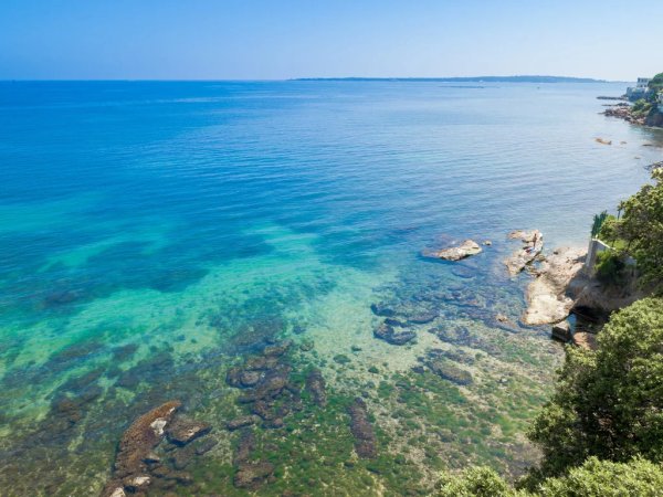 Waterfront Villa Vallauris: Exceptional Family Estate near Golf Juan — photo 3