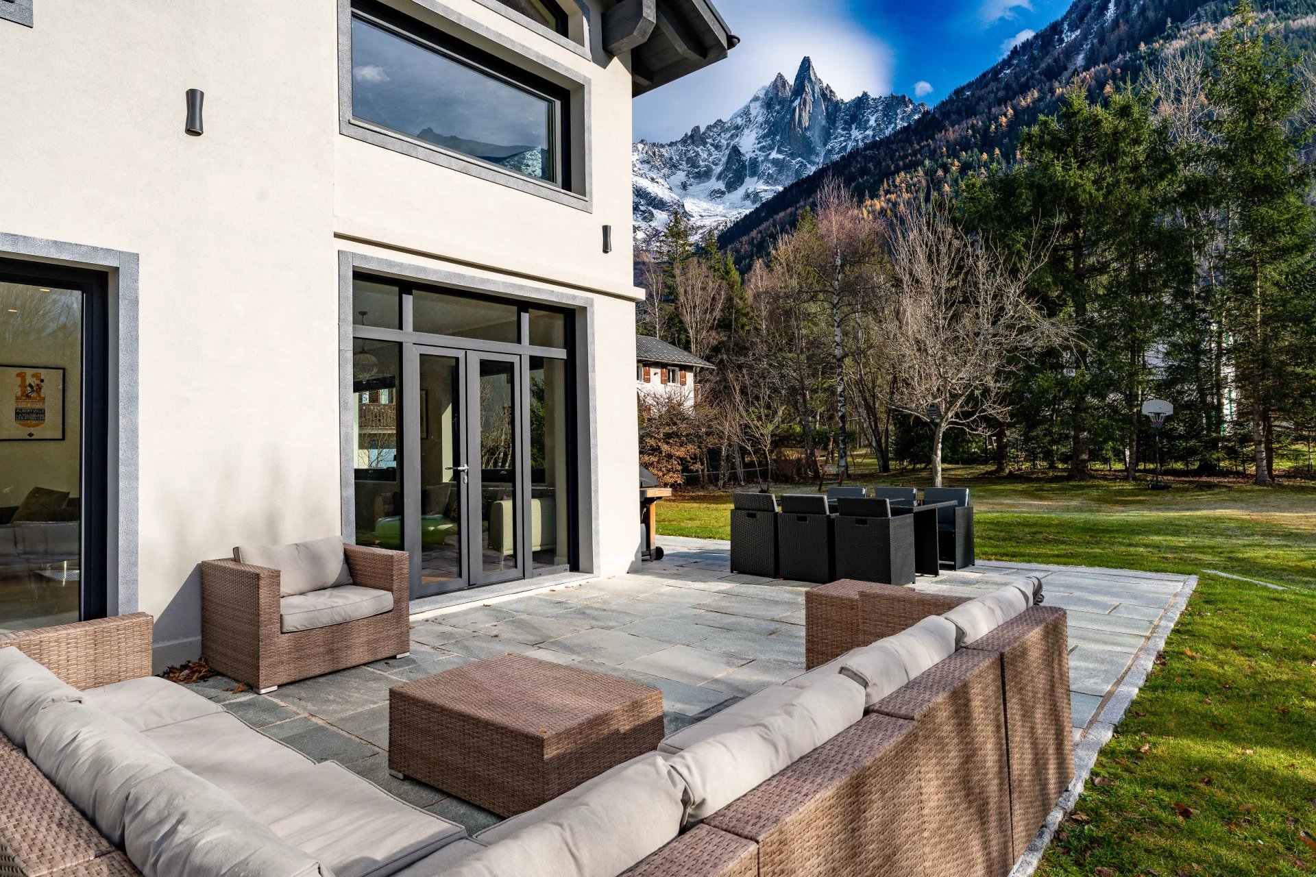 Photo of Fully renovated 4-bedroom maison de pays in Plaine des Praz, Chamonix