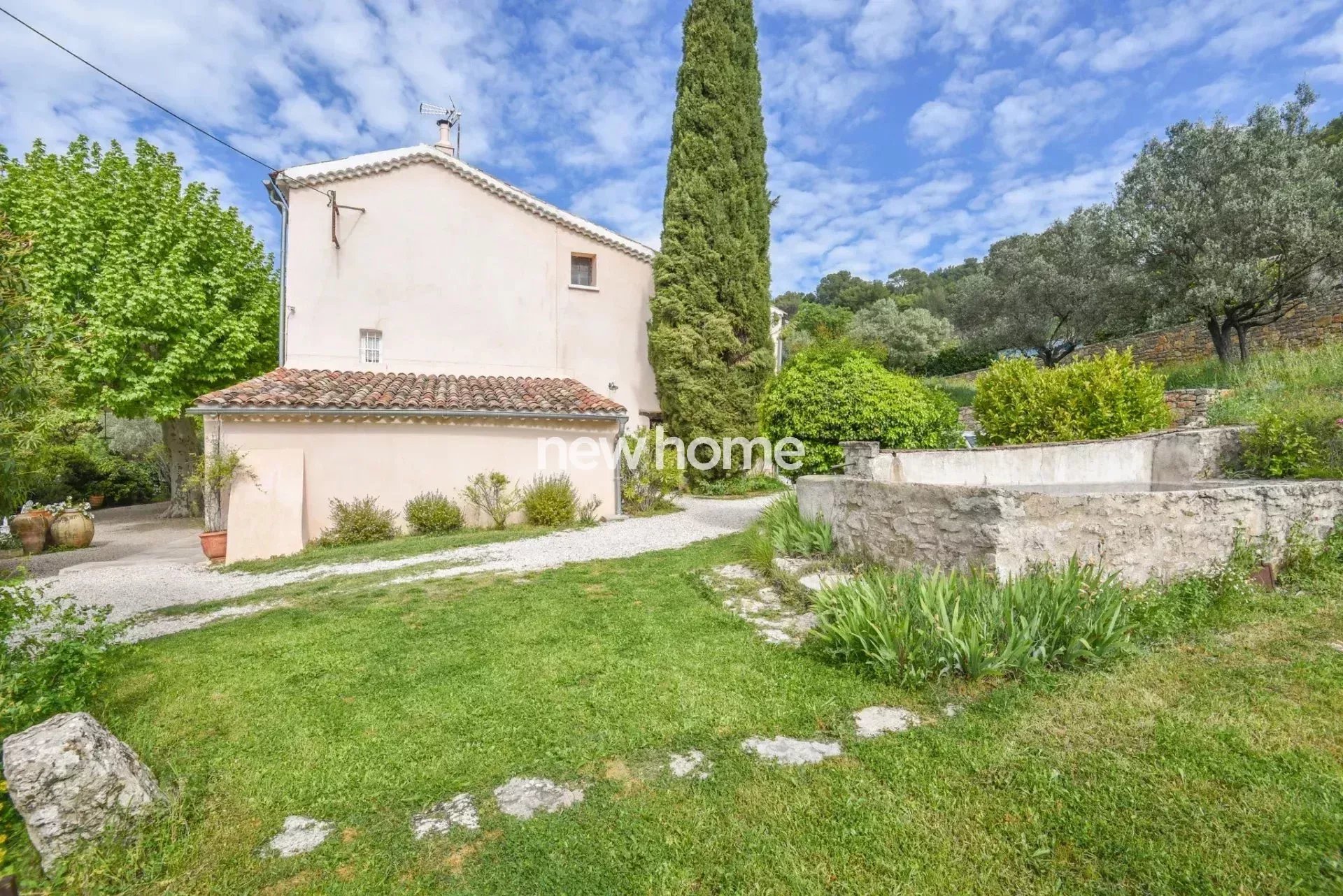 Ancienne bastide rénovée