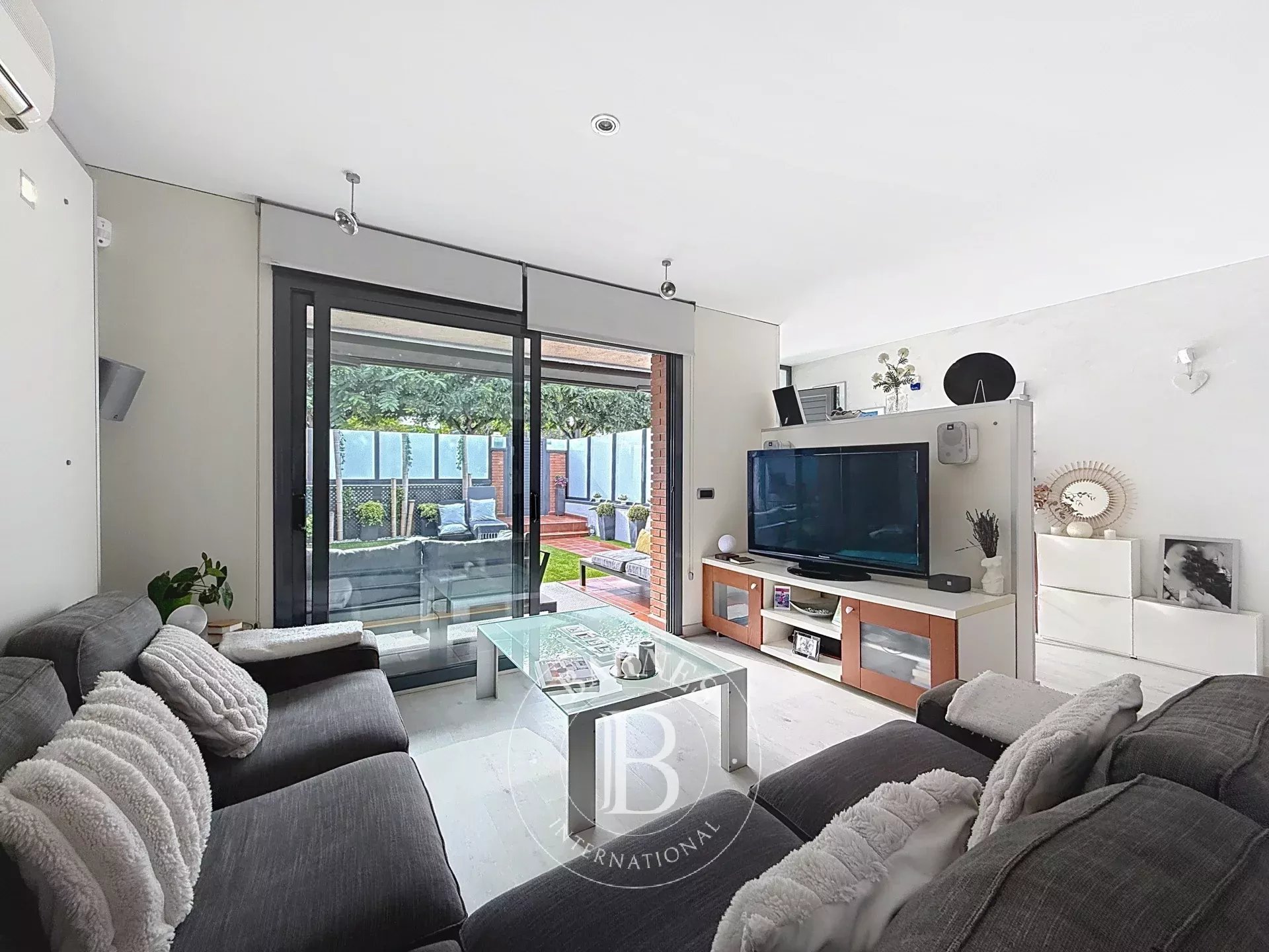 Şehir evi Sant Vicenç de Montalt - picture 10