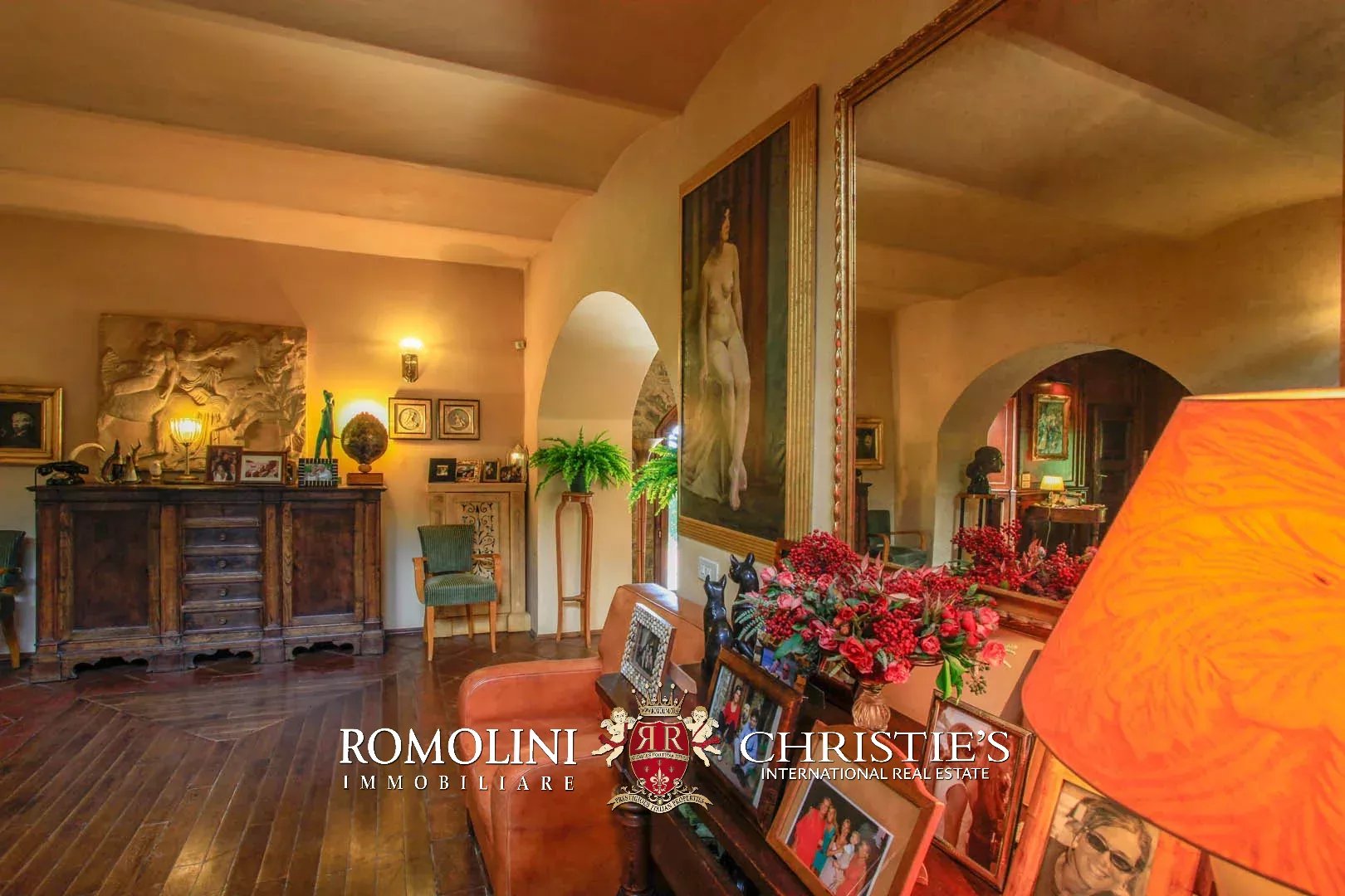 4 Bedroom Villa/Townhouse's Image 15