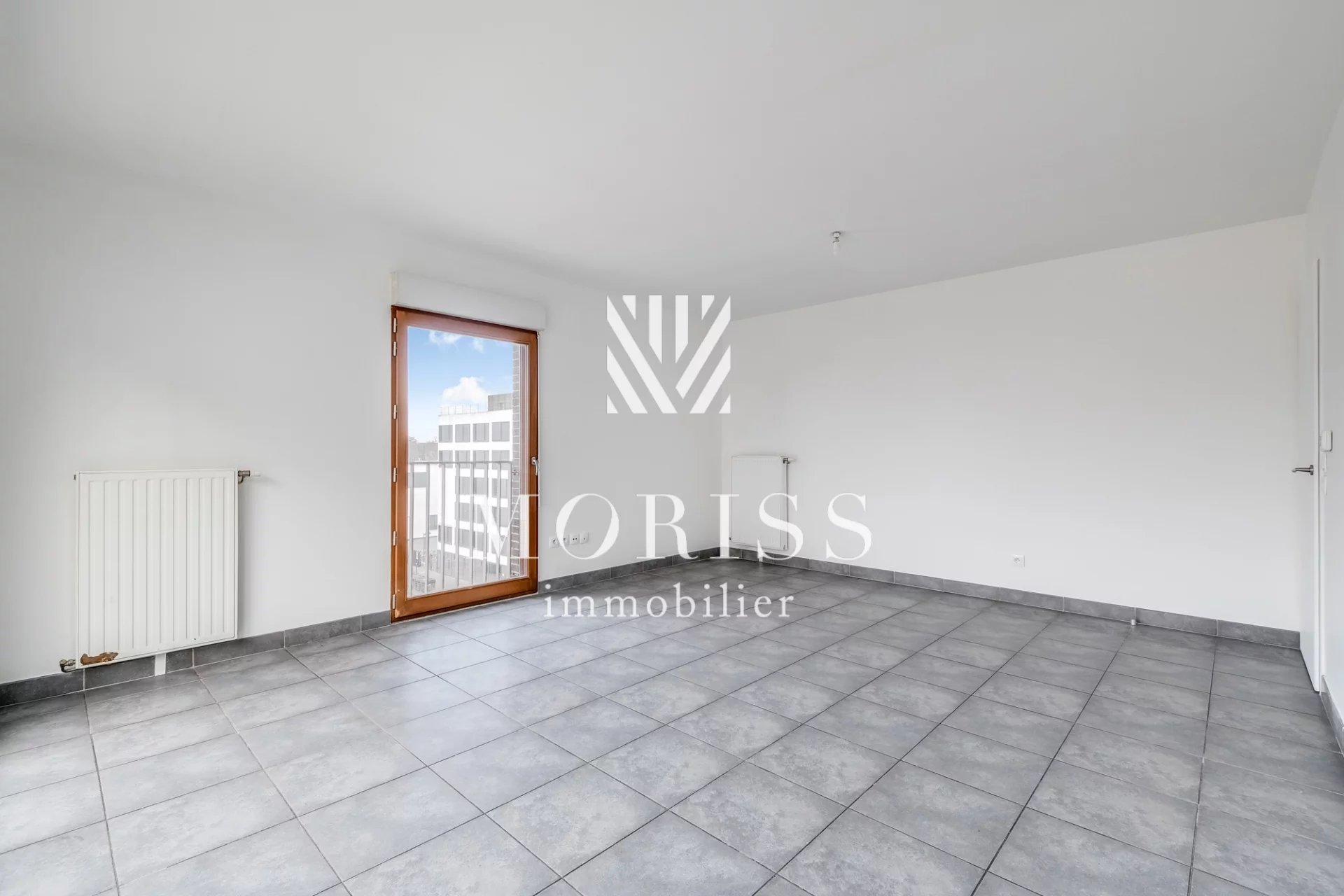 APPARTEMENT 4 PIÈCES / 81M2 / BALCON / PARKING - Image Array