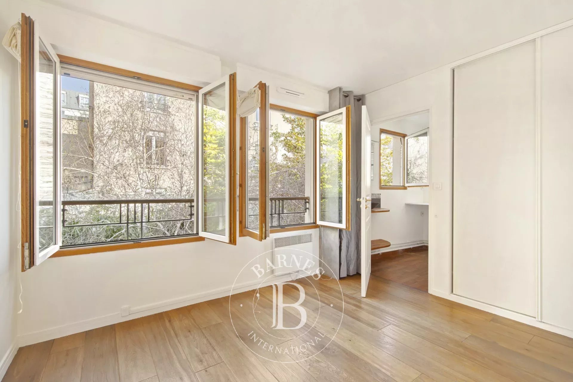 Daire Paris 11ème - picture 7