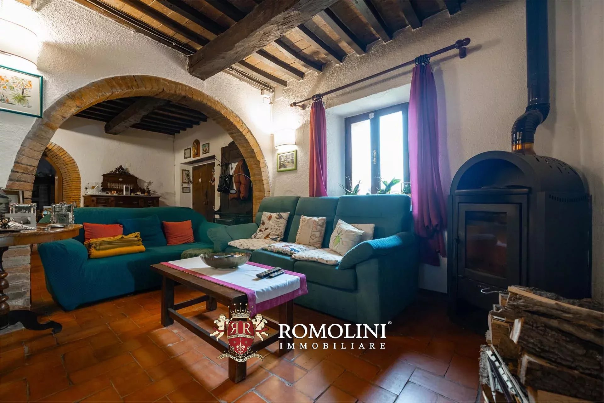 9 Bedroom Villa/Townhouse's Image 20