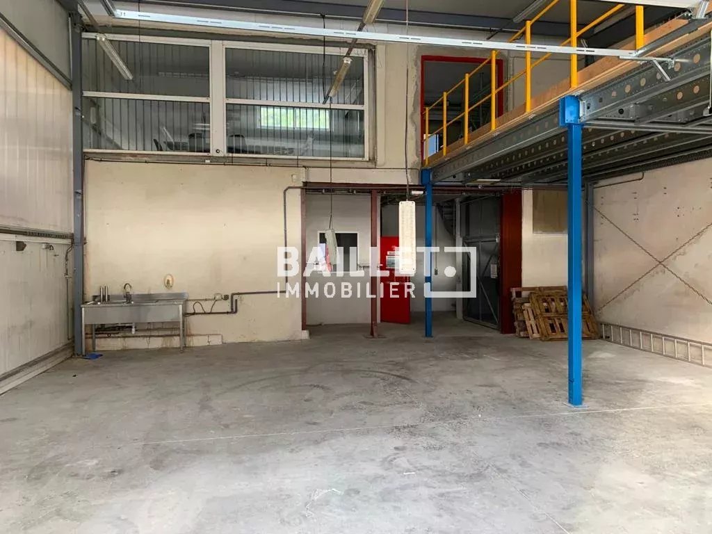 A VENDRE ENTREPÔT / LOCAL 500 M2 ZI CARROS