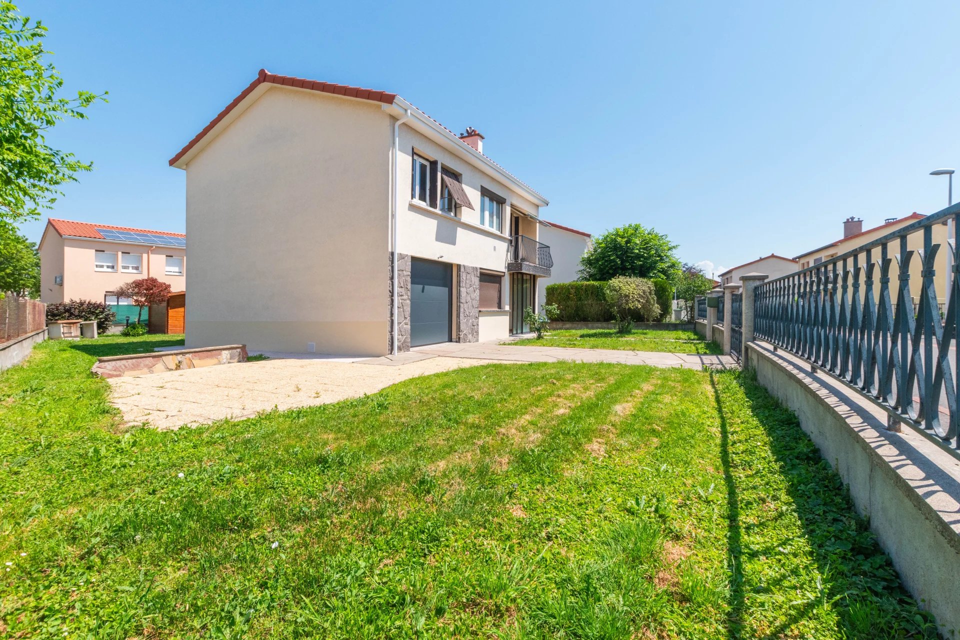 Agence immobilière de EURL MEIZOU IMMOBILIER