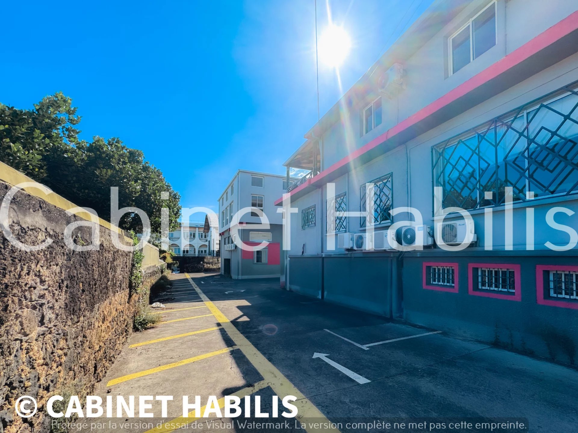 Vente Bureau Saint-Pierre