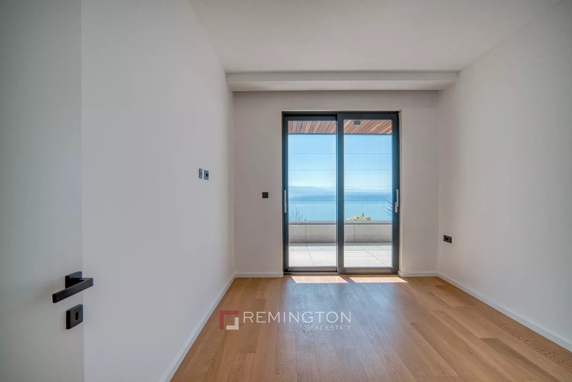 3 Bedroom Apartment/Flat's Image 4