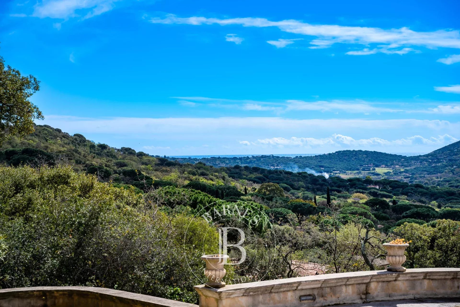 GOLFE DE SAINT-TROPEZ - RAMATUELLE - SEA VIEW PROPERTY